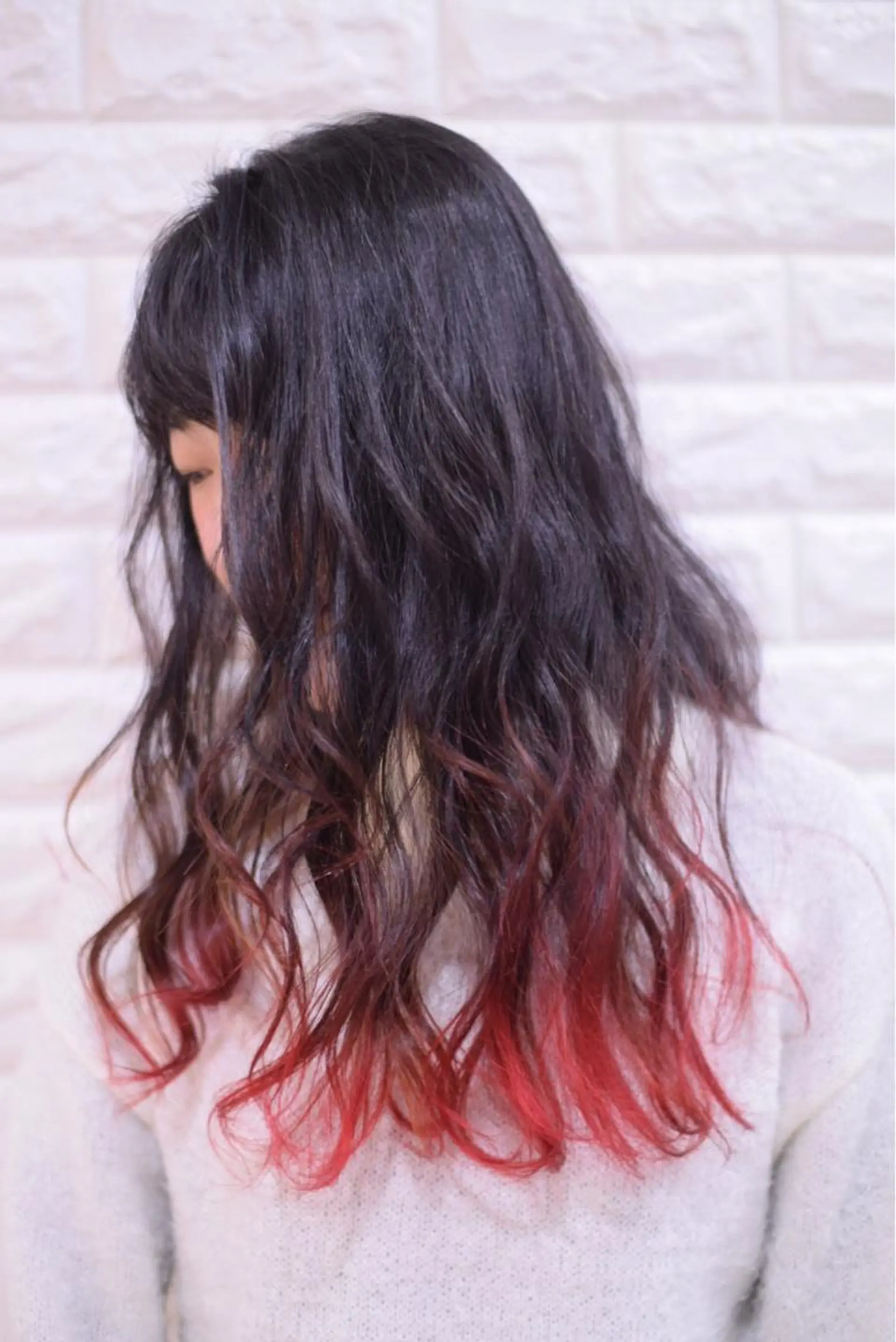 ロング カラー ピンクカラー レッドカラー トリートメント ハイトーンカラー RYUのヘアスタイル