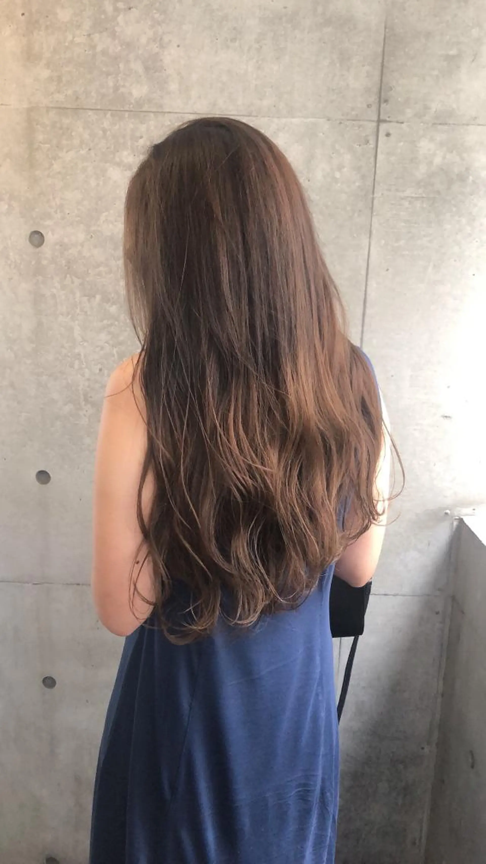 ロング カラー ベージュカラー ブリーチ グラデーションカラー ヘアカラー nagisa /縮毛矯正のヘアスタイル