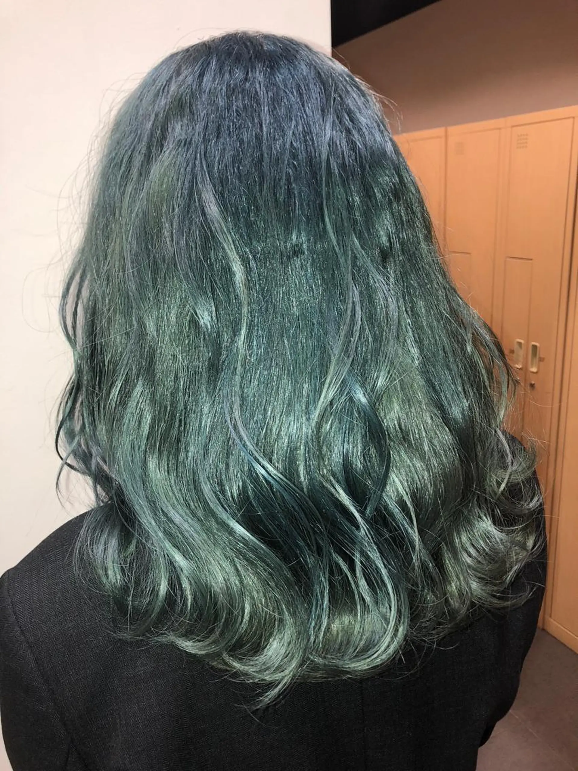 セミロング Zina西新 井上貴幸のヘアスタイル