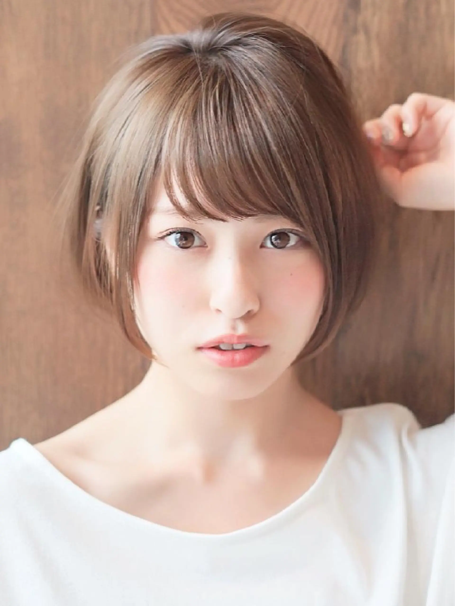 ショート カラー レイヤーカット 髪質改善　武田涼のヘアスタイル
