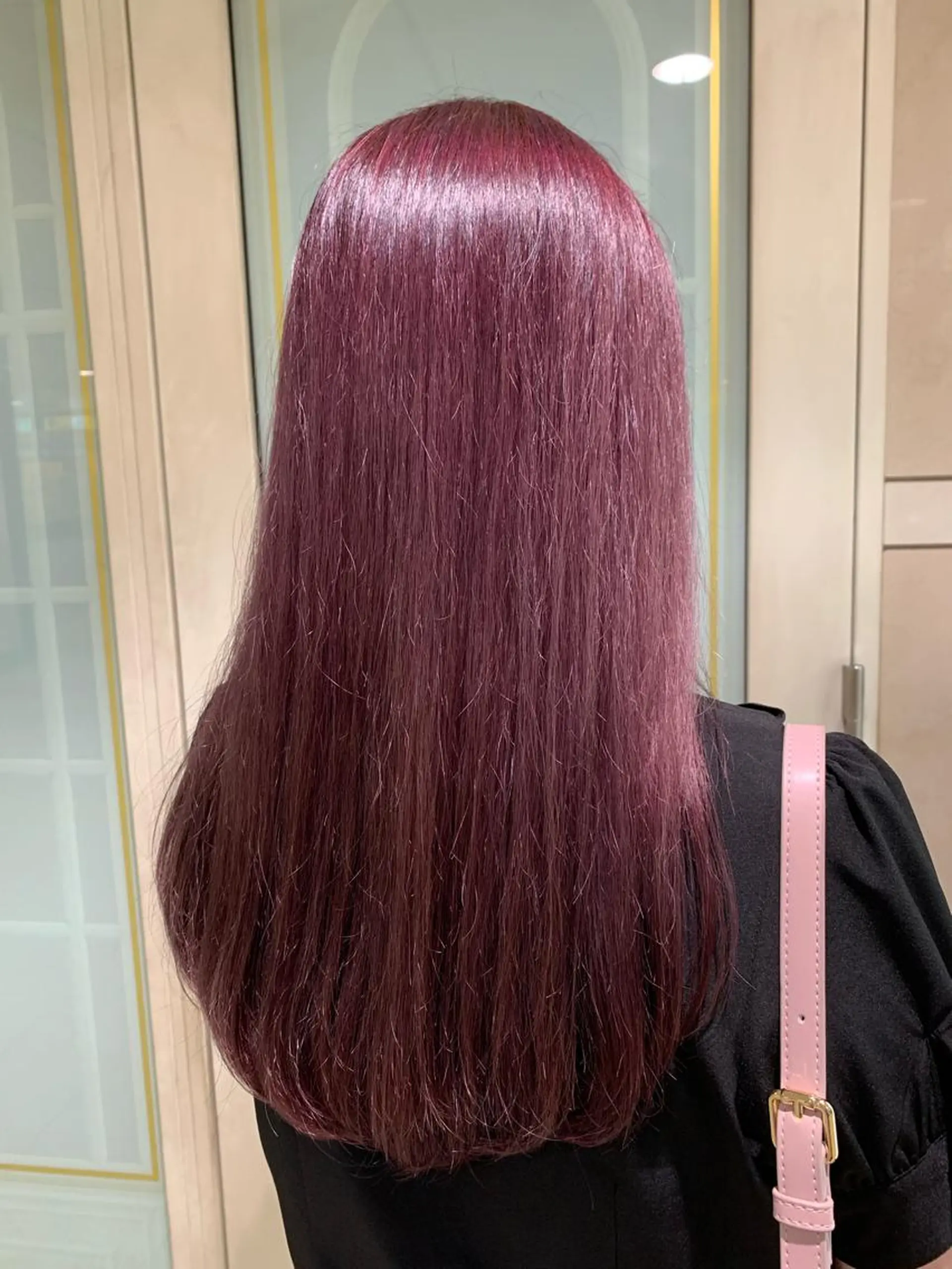 ロング カラー ブリーチ ピンクカラー パープルカラー カット ヘアカラー トリートメント ヘアセット 🍑まき/カット /髪質改善カラー🍑のヘアスタイル