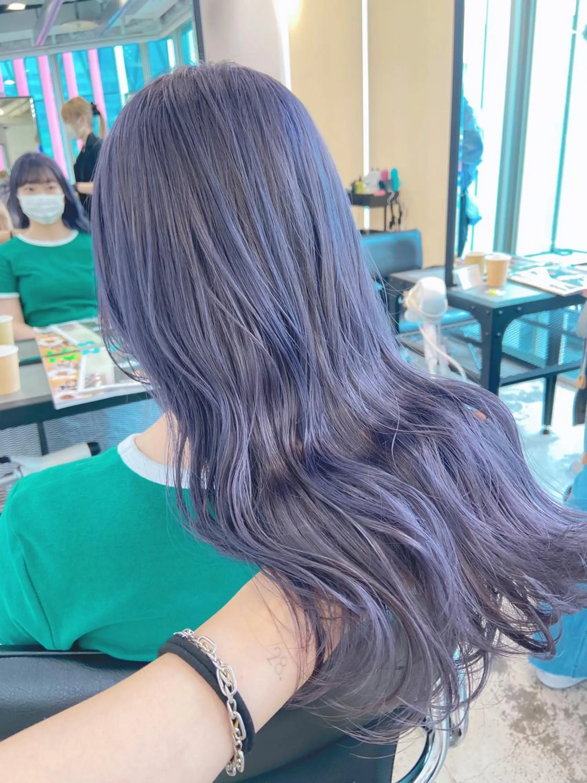ロング カラー ヘアアレンジ ブルーカラー ブルーラベンダー ラベンダーカラー レイヤーカット指名 No.1💖マユカのヘアスタイル