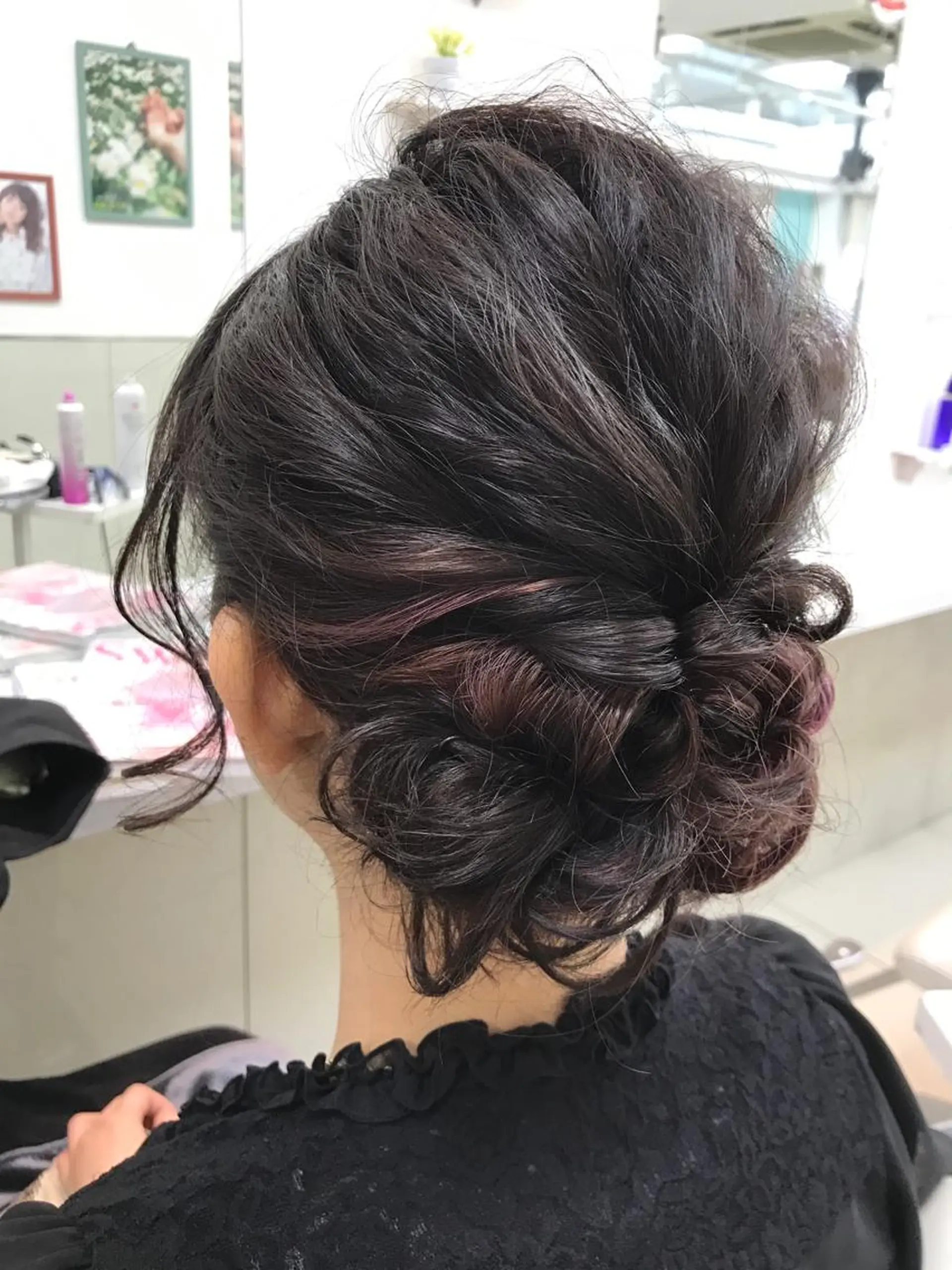 ミディアム ヘアアレンジ 艶髪ハイトーンカラー 💘kazueのヘアスタイル