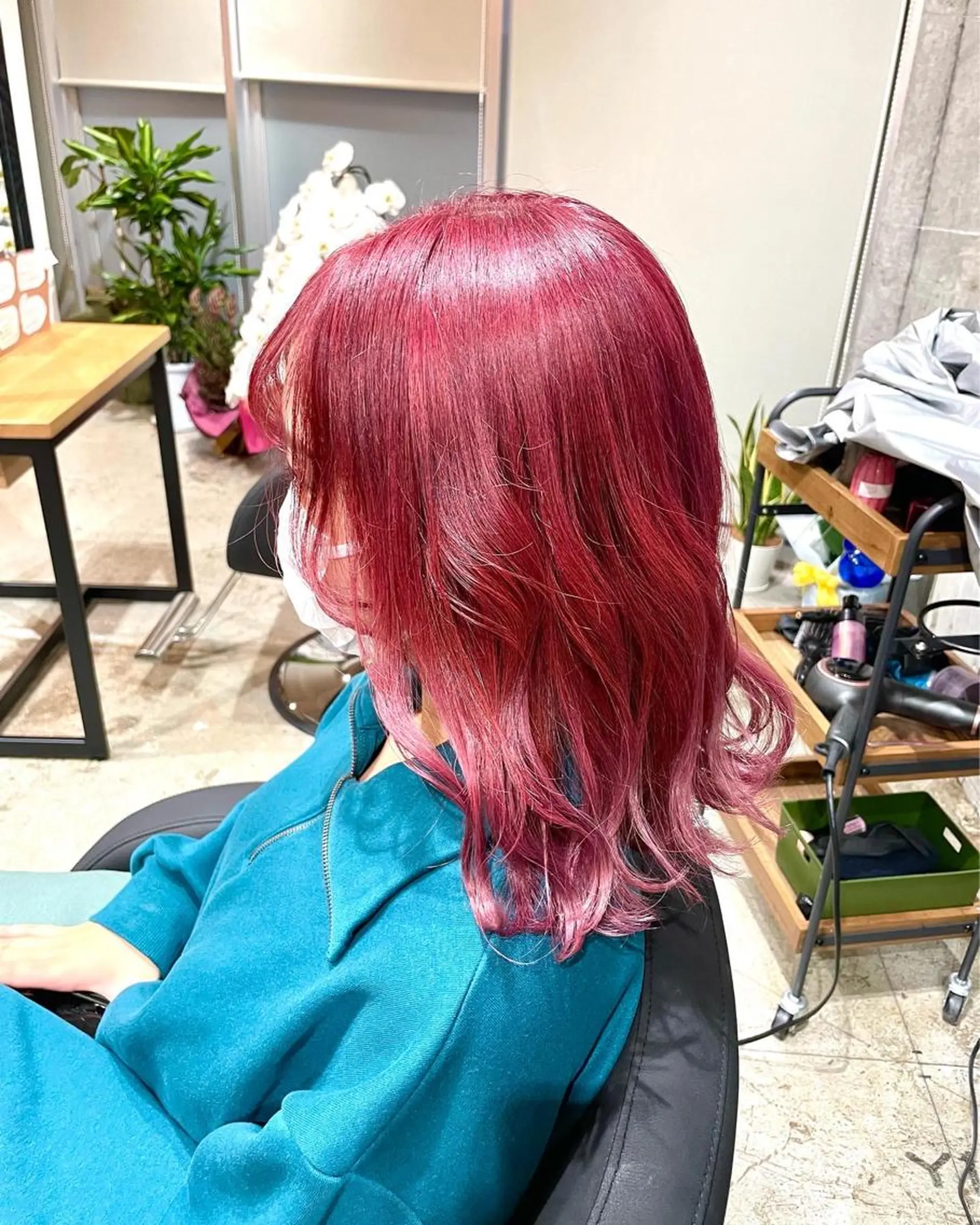 ミディアム カラー カット ヘアカラー トリートメント ✨髪質改善/ブリーチ /ショート高山のヘアスタイル