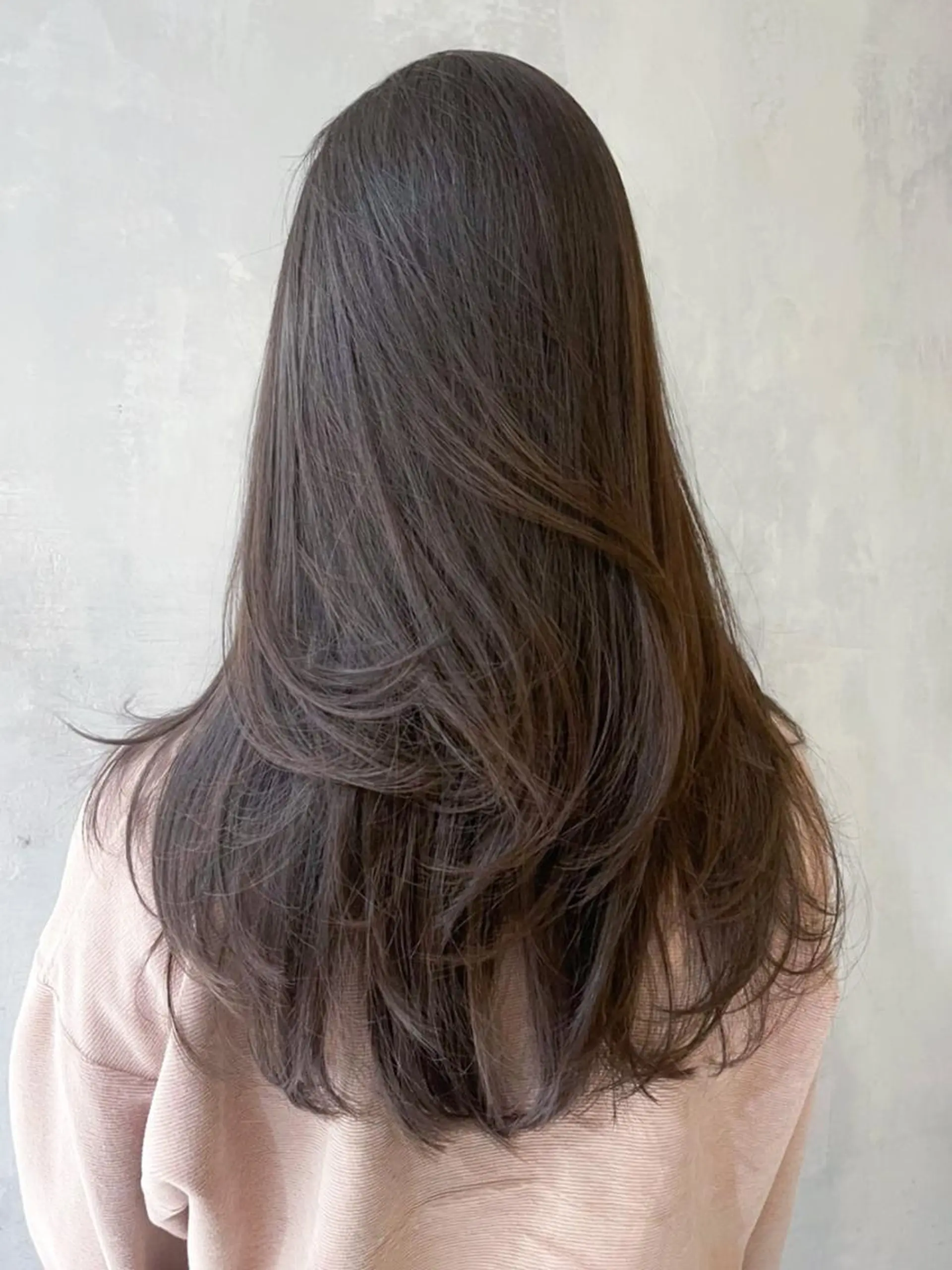 セミロング カラー ハイライトカラー ハイライト レイヤーカット カット ヘアカラー トリートメント ITbyALBUM 中野店のヘアスタイル