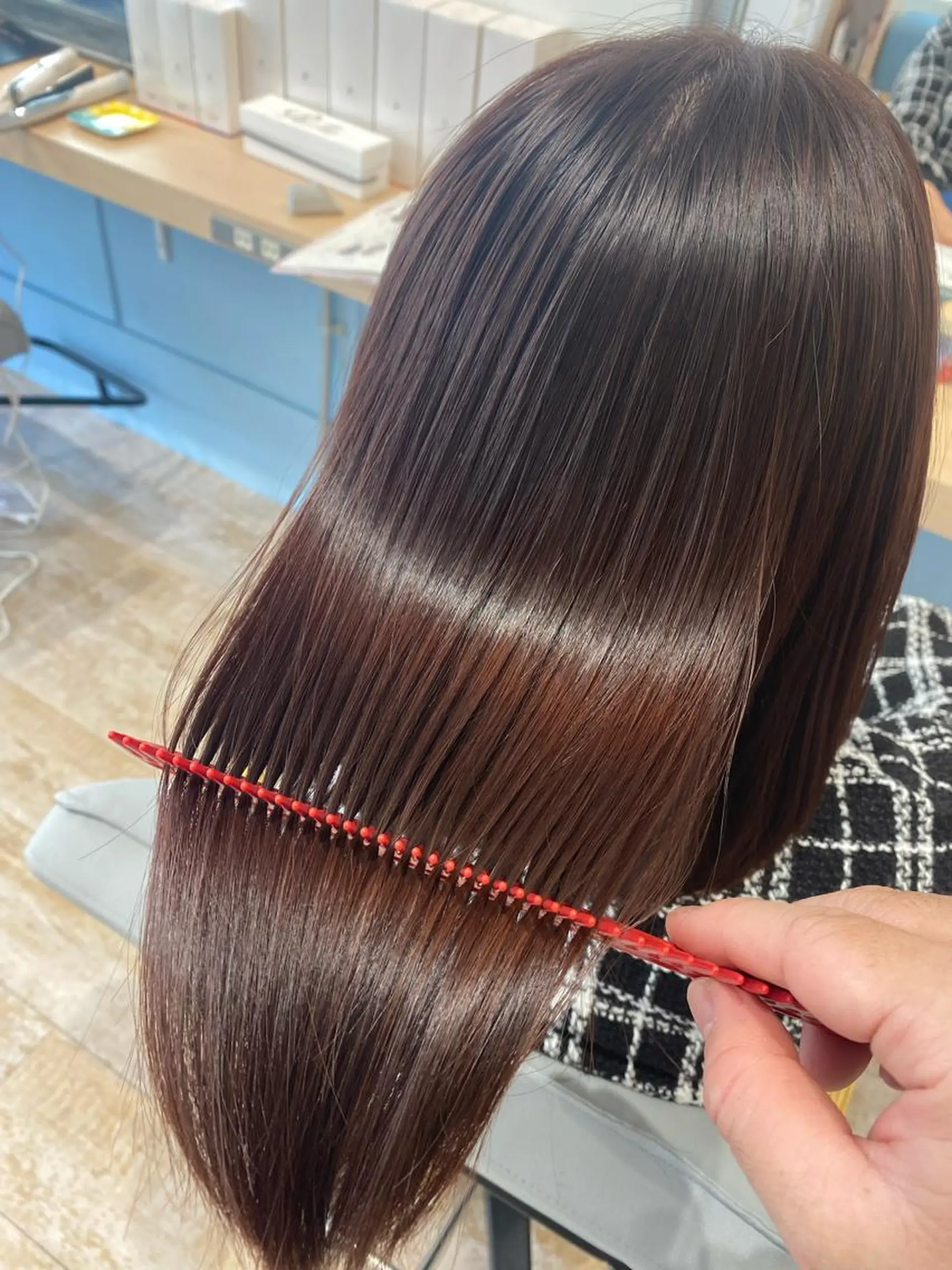 ミディアム 髪質改善 トリートメント 若山 敦のヘアスタイル
