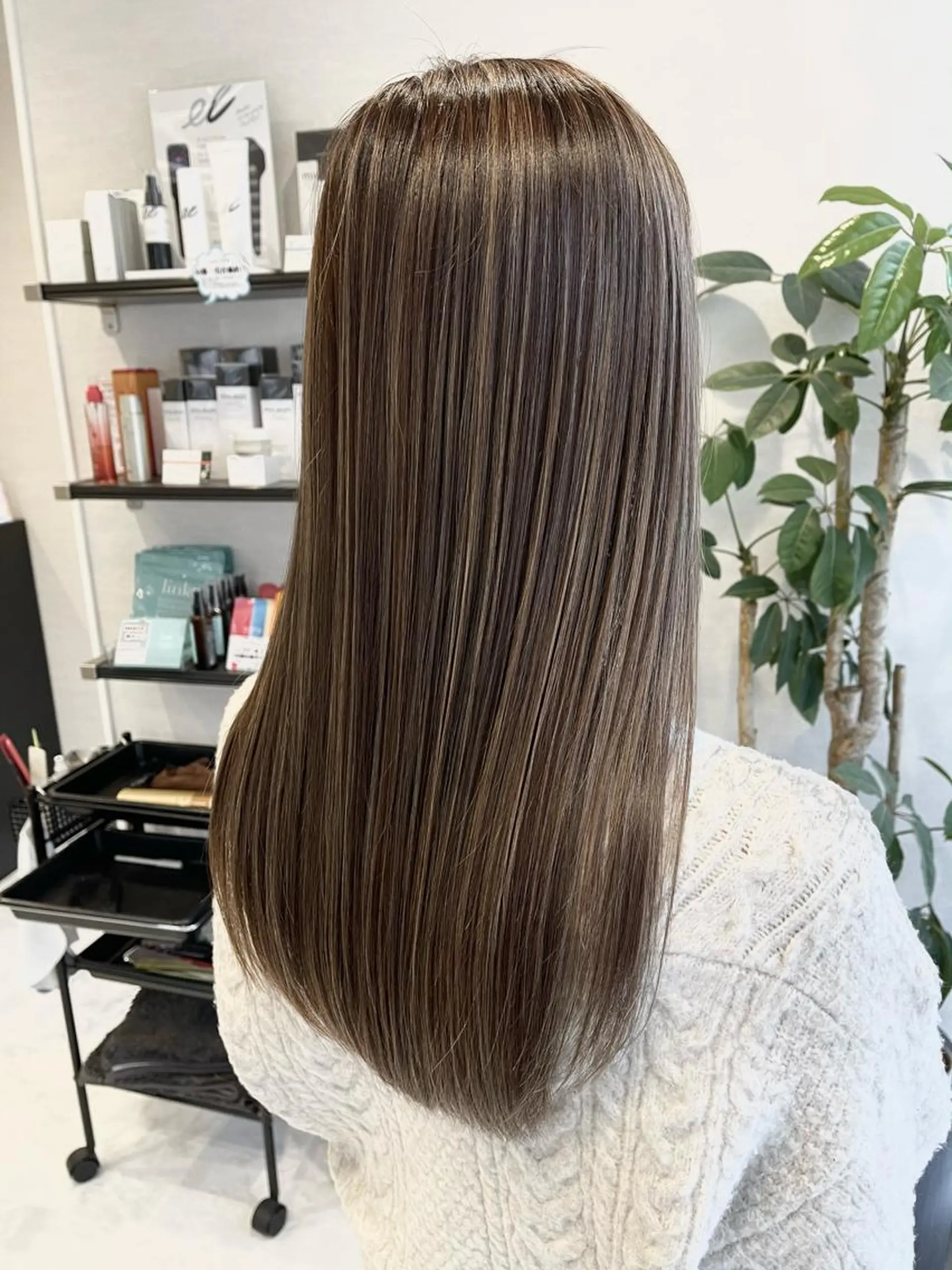ロング PERFECTION【パーフェクション】所属・N ミジーのヘアスタイル