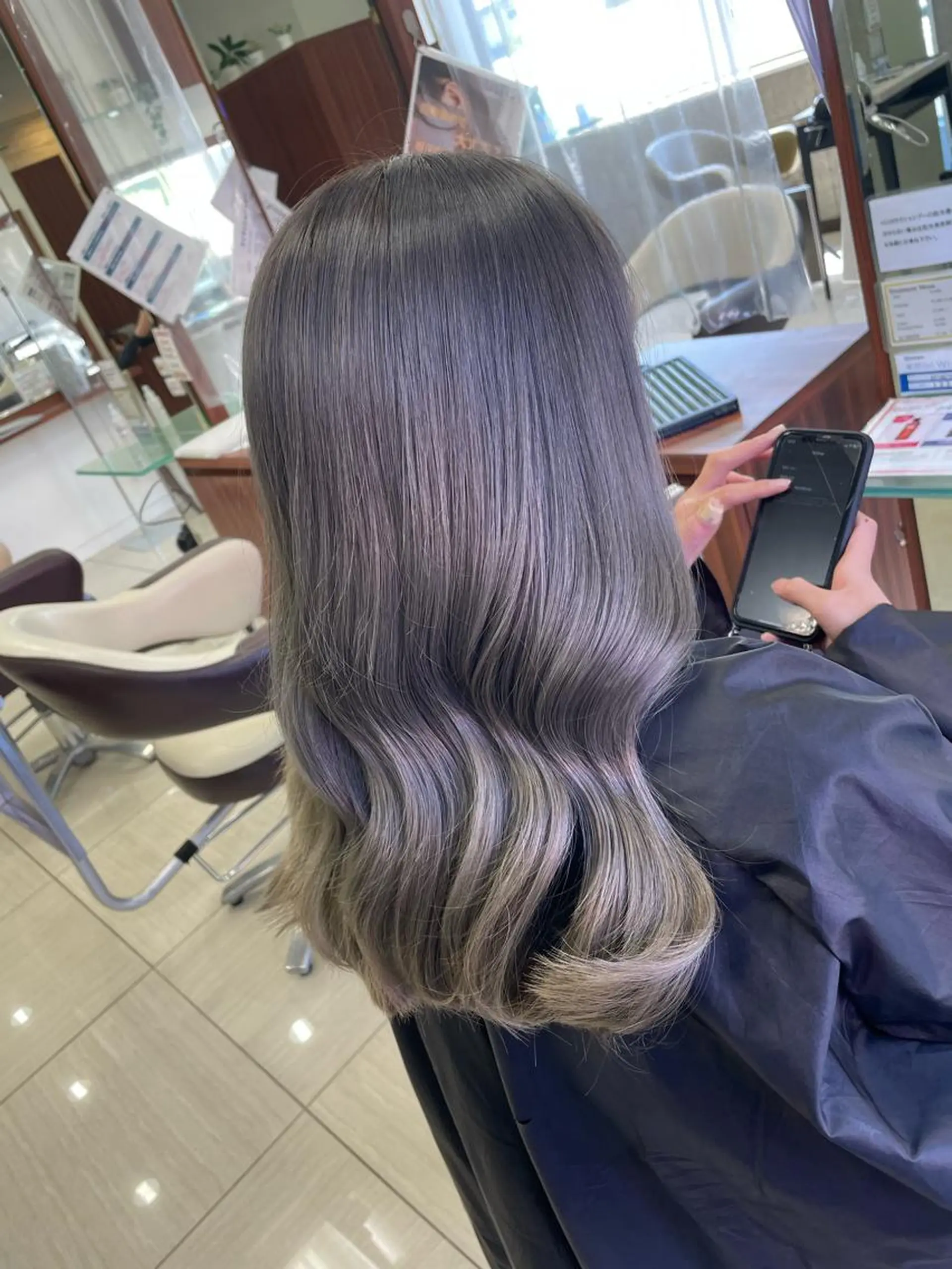 セミロング ヘアカラー 色川 優斗《髪質改善》のヘアスタイル