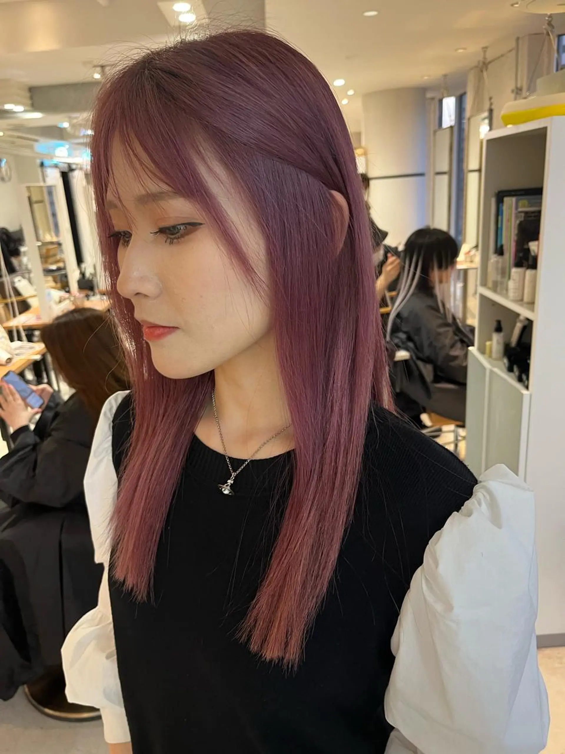 ロング カラー ベージュカラー ブリーチ ハイトーンカラー ピンクカラー ピンクベージュ ヘアカラー トリートメント 髪質改善/レイヤ－ /ブリーチ/ほっしーのヘアスタイル
