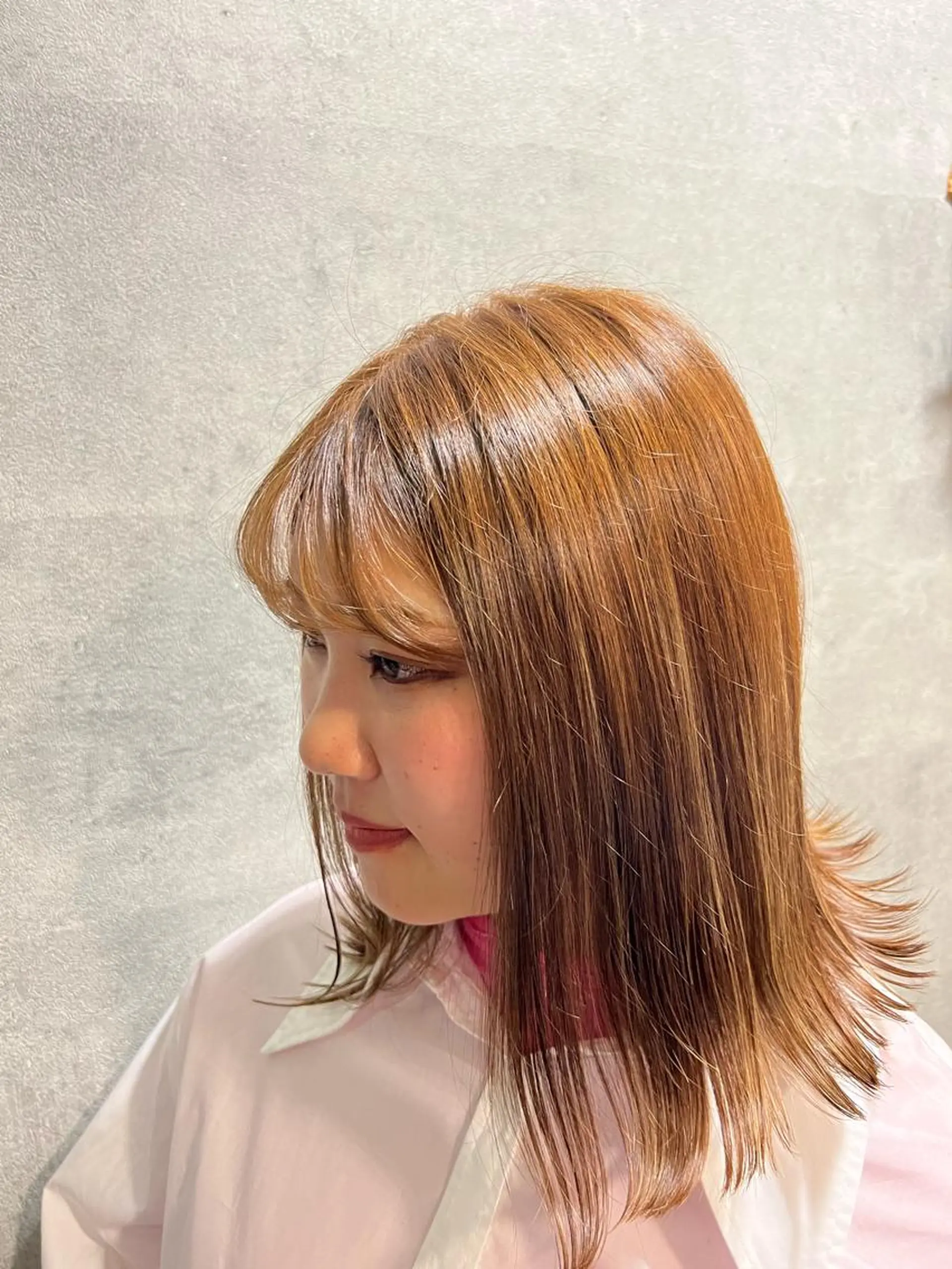 カラー ベージュカラー ブリーチ ミルクティーベージュ ブリーチなしカラー 和田 真由子のヘアスタイル