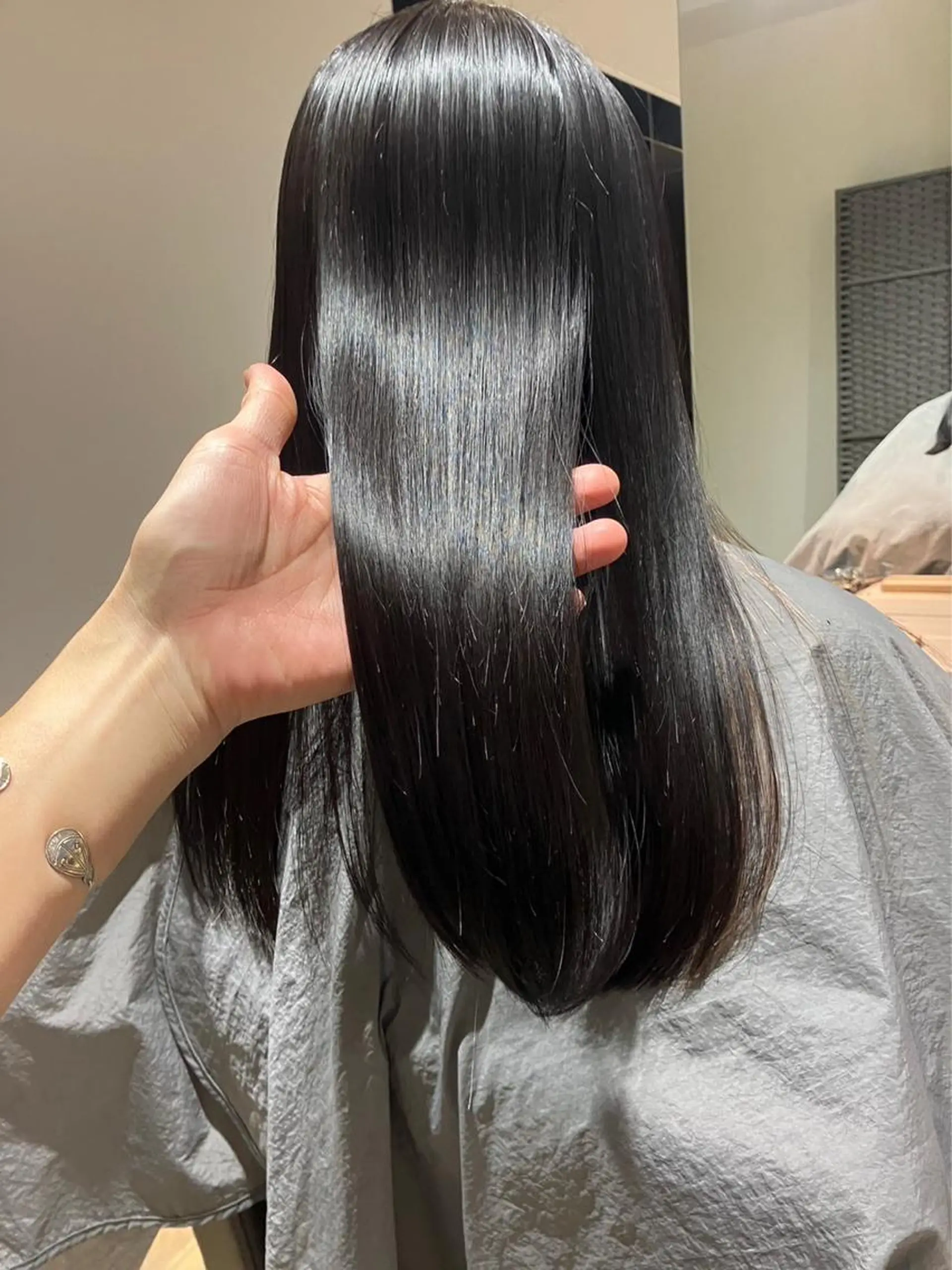 ロング カラー N+所属・三上 晃一のヘアスタイル