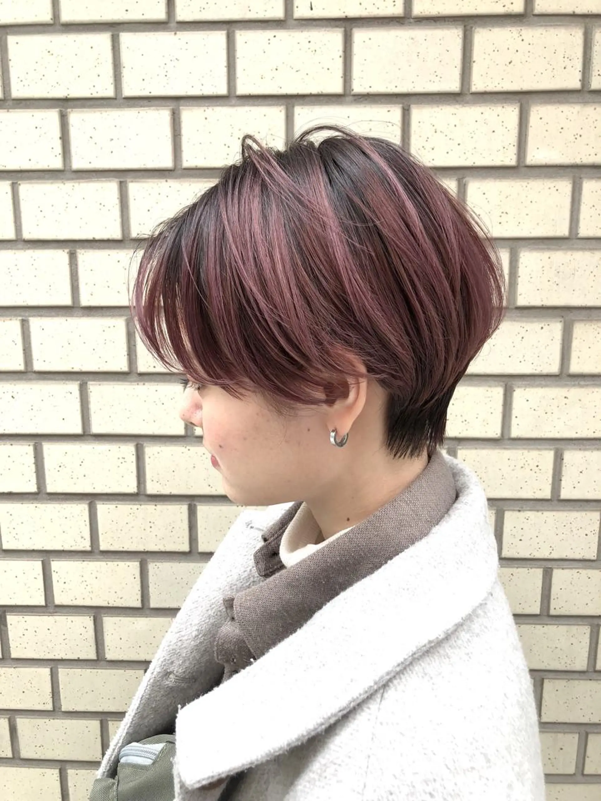 ショート カラー バレイヤージュ ハイライトカラー ハイライト レイヤーカット ショートヘア circus by KENJE 町田店のヘアスタイル