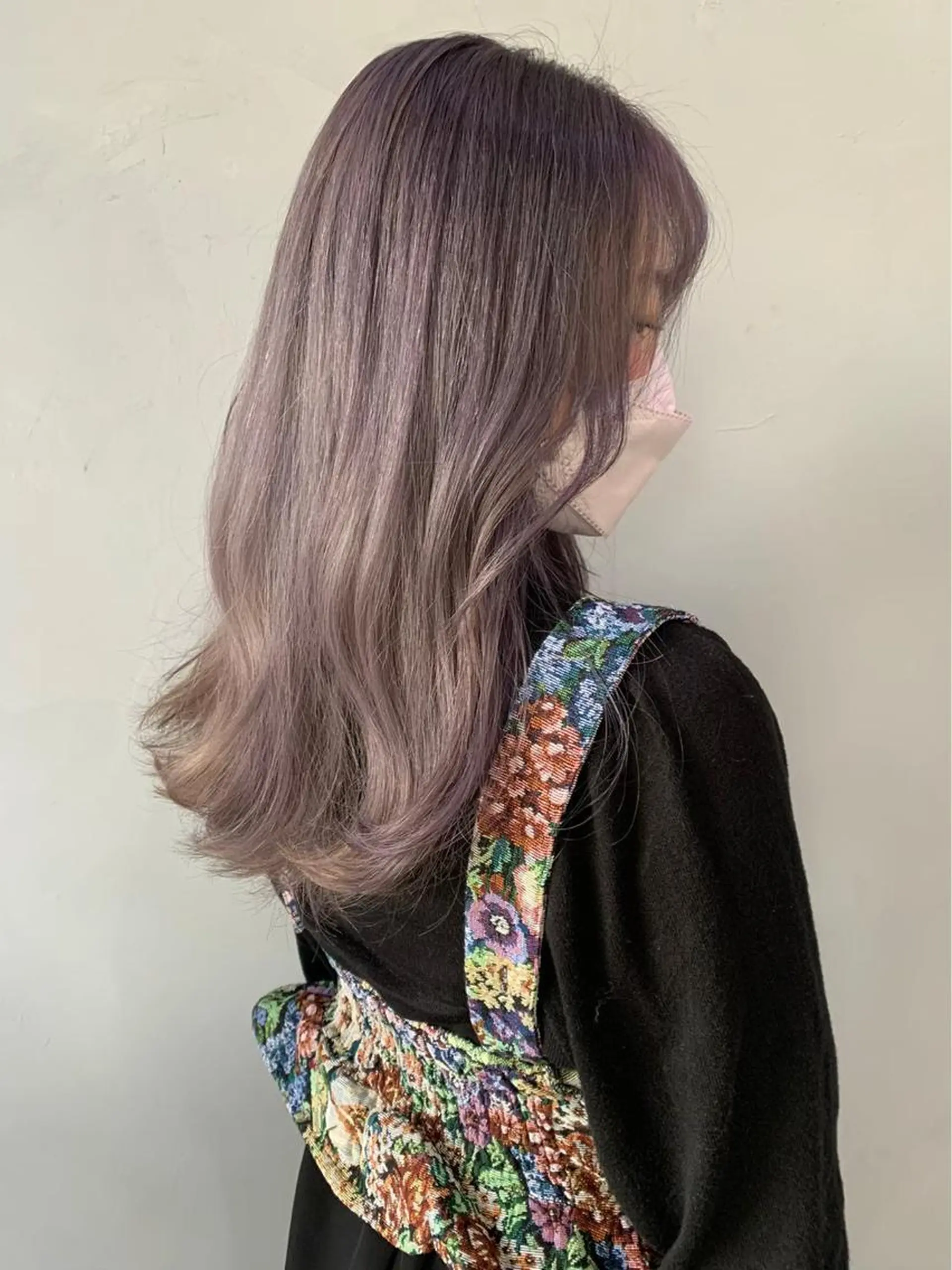 ロング アブアイ所属・🌈艶髪ハイトーン SENAのヘアスタイル