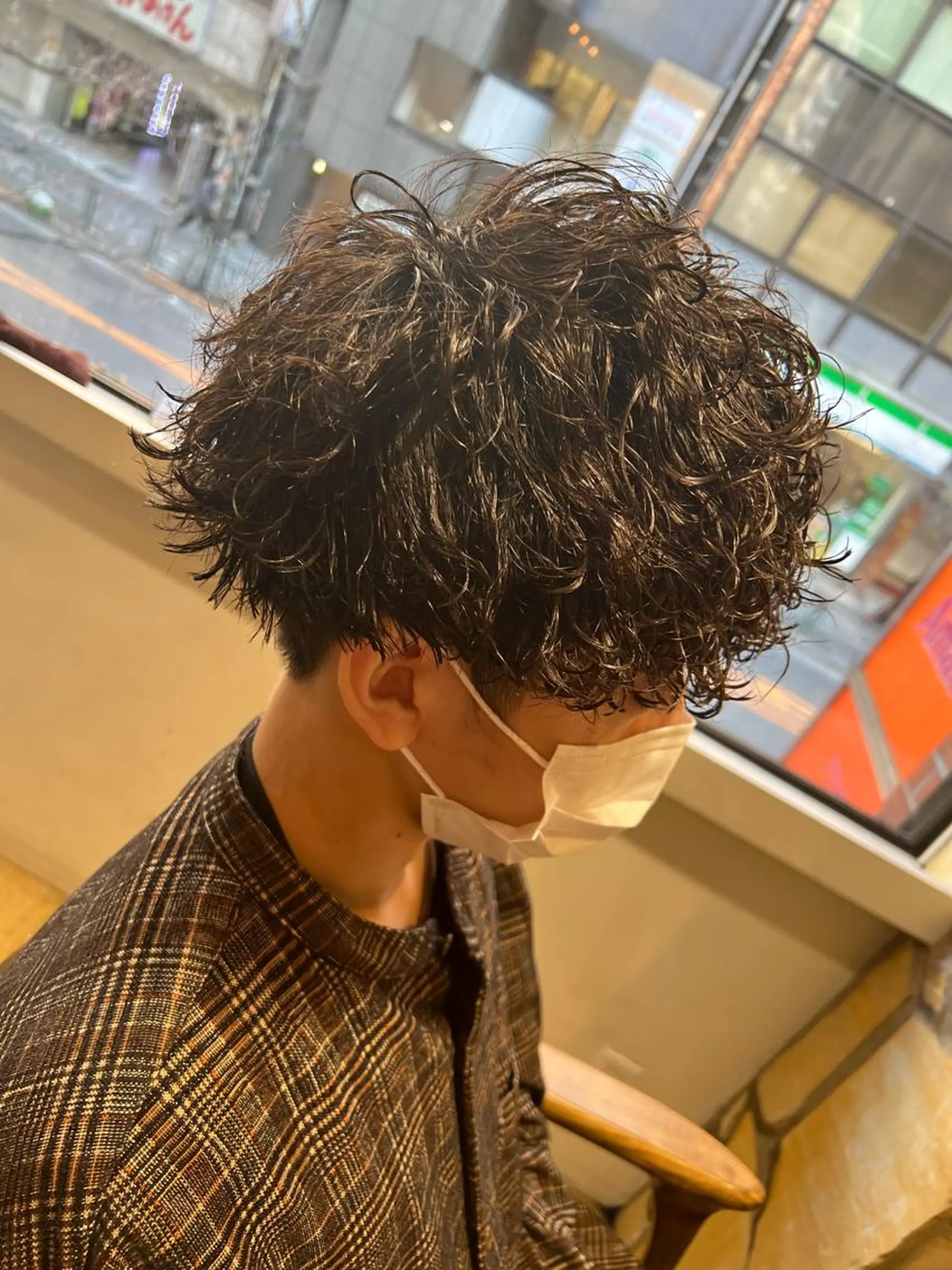 ショート パーマ メンズ 波巻きパーマ カット パーマ 新宿メンズ人気No1 仙頭　由範のヘアスタイル
