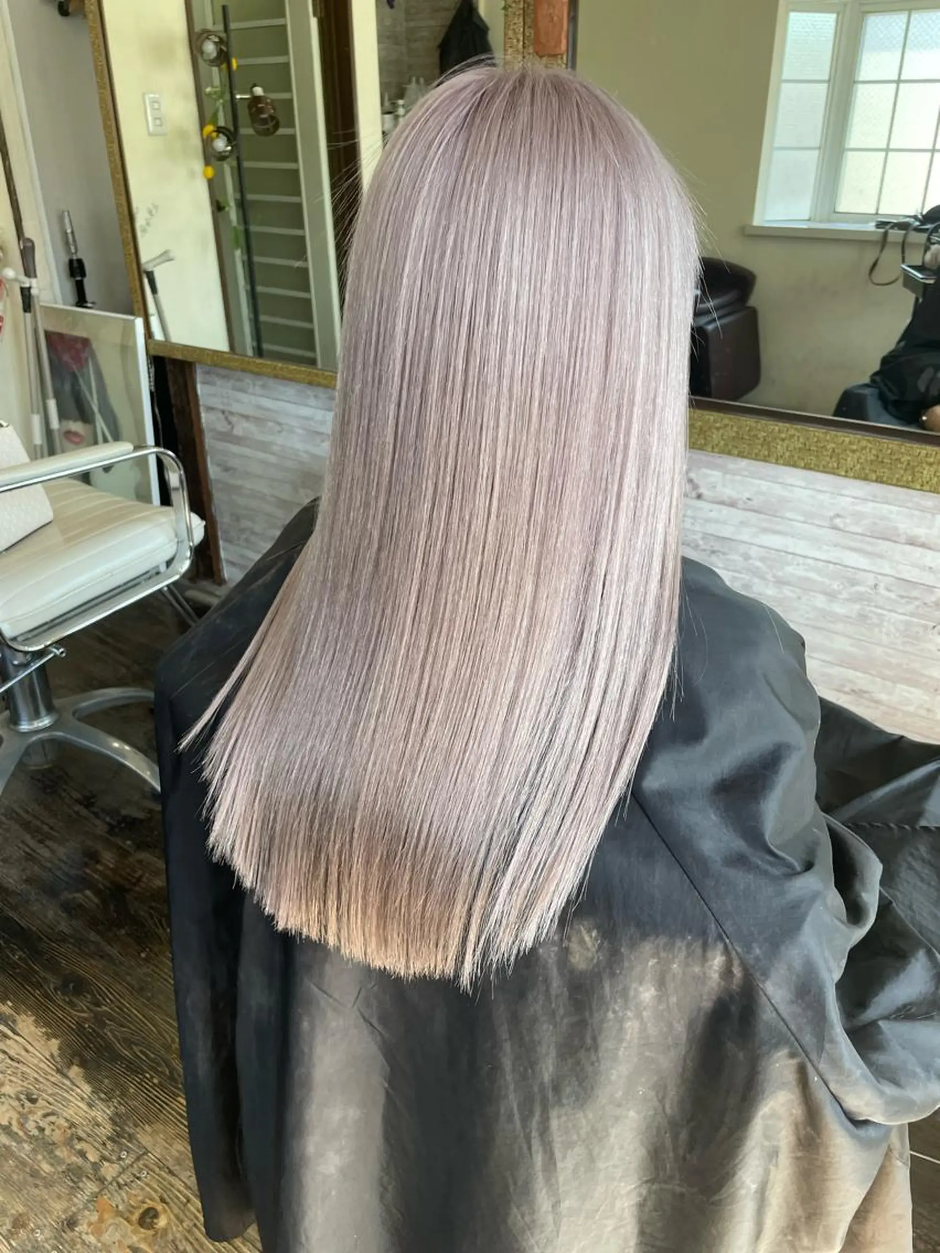 カラー ヘアカラー 渡辺 健太のヘアスタイル