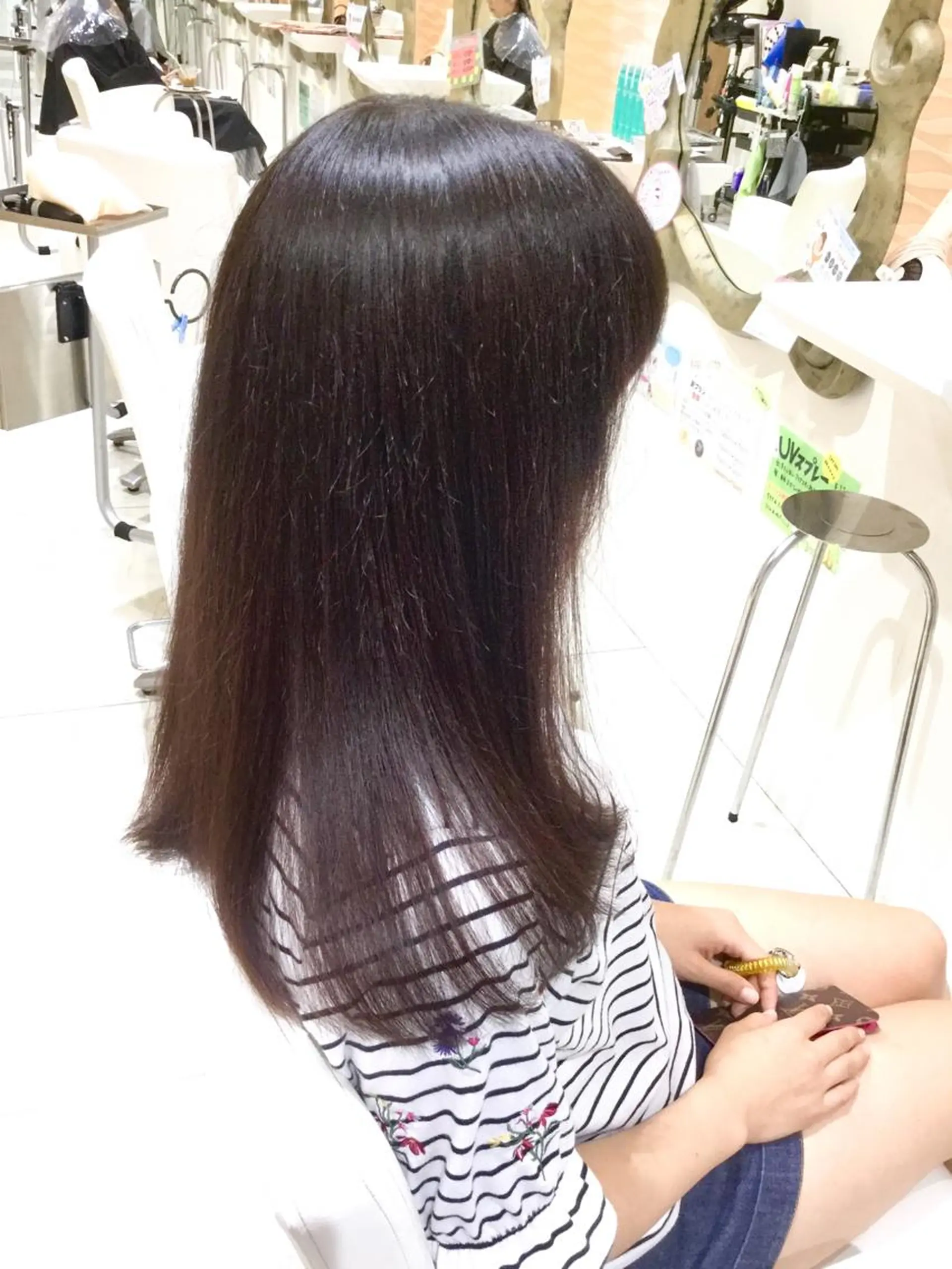 ロング カラー 松吉 純平のヘアスタイル