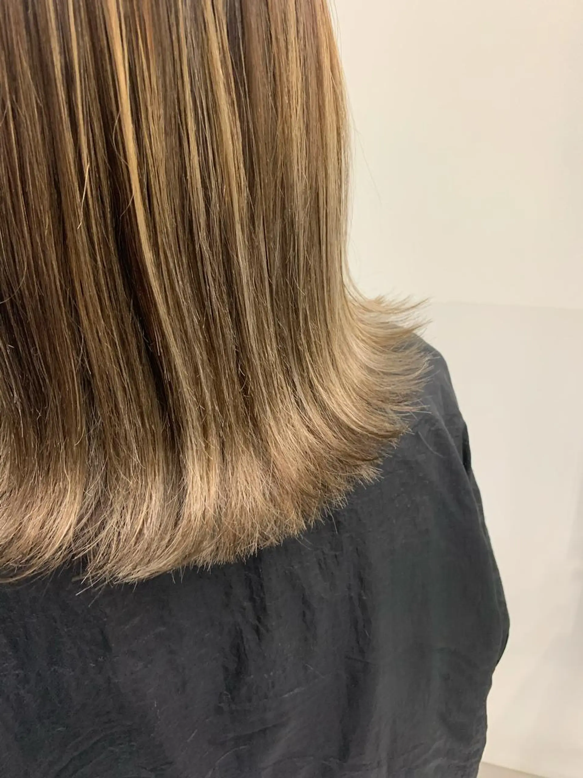 カラー ハイライトカラー 今だけカット無料✨ 表参道美容師 井出光のヘアスタイル