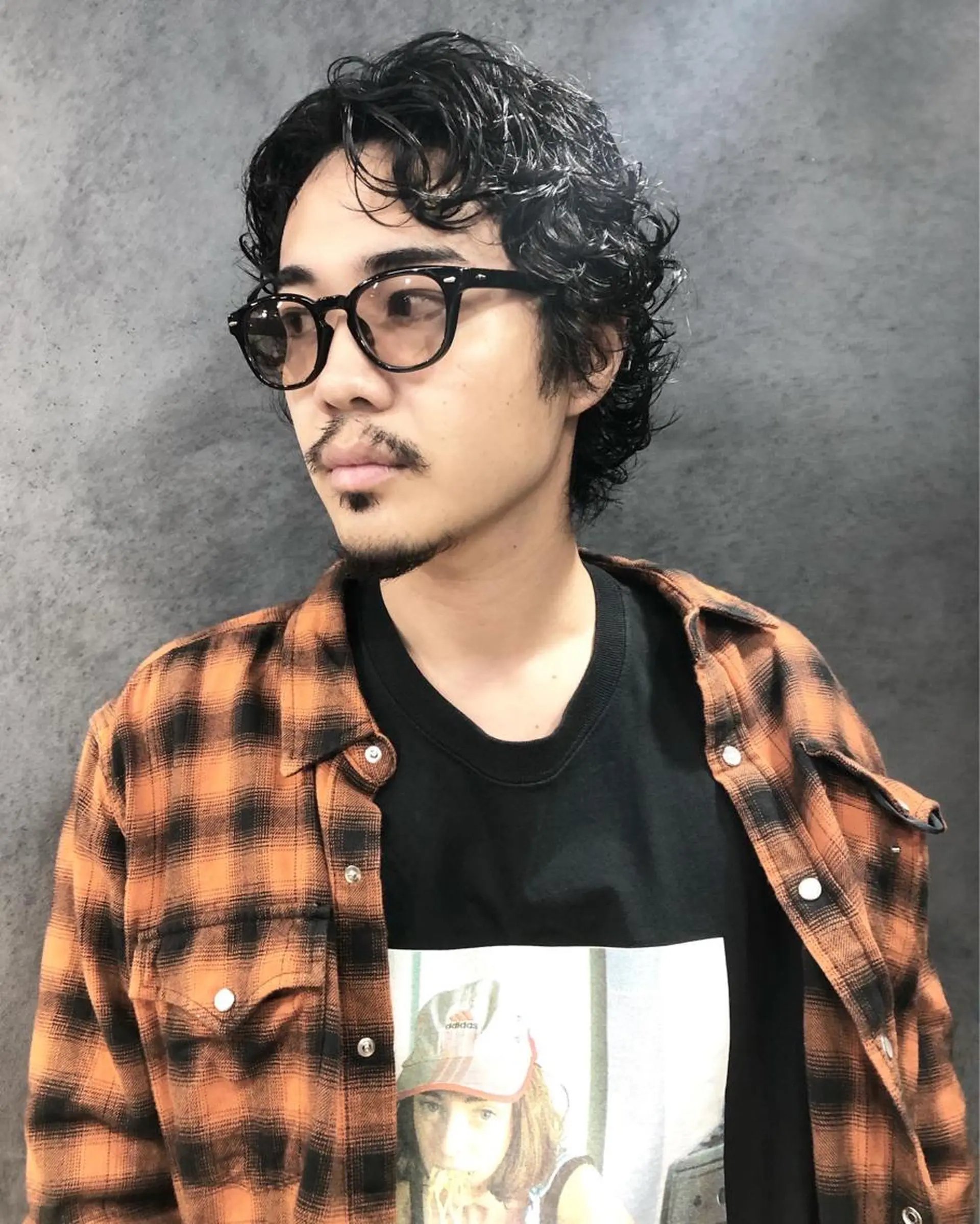 パーマ ヘアアレンジ メンズ メンズパーマ カット パーマ トリートメント ヘアセット ainico+所属・メンズ特化✂️栗原 侑也のヘアスタイル