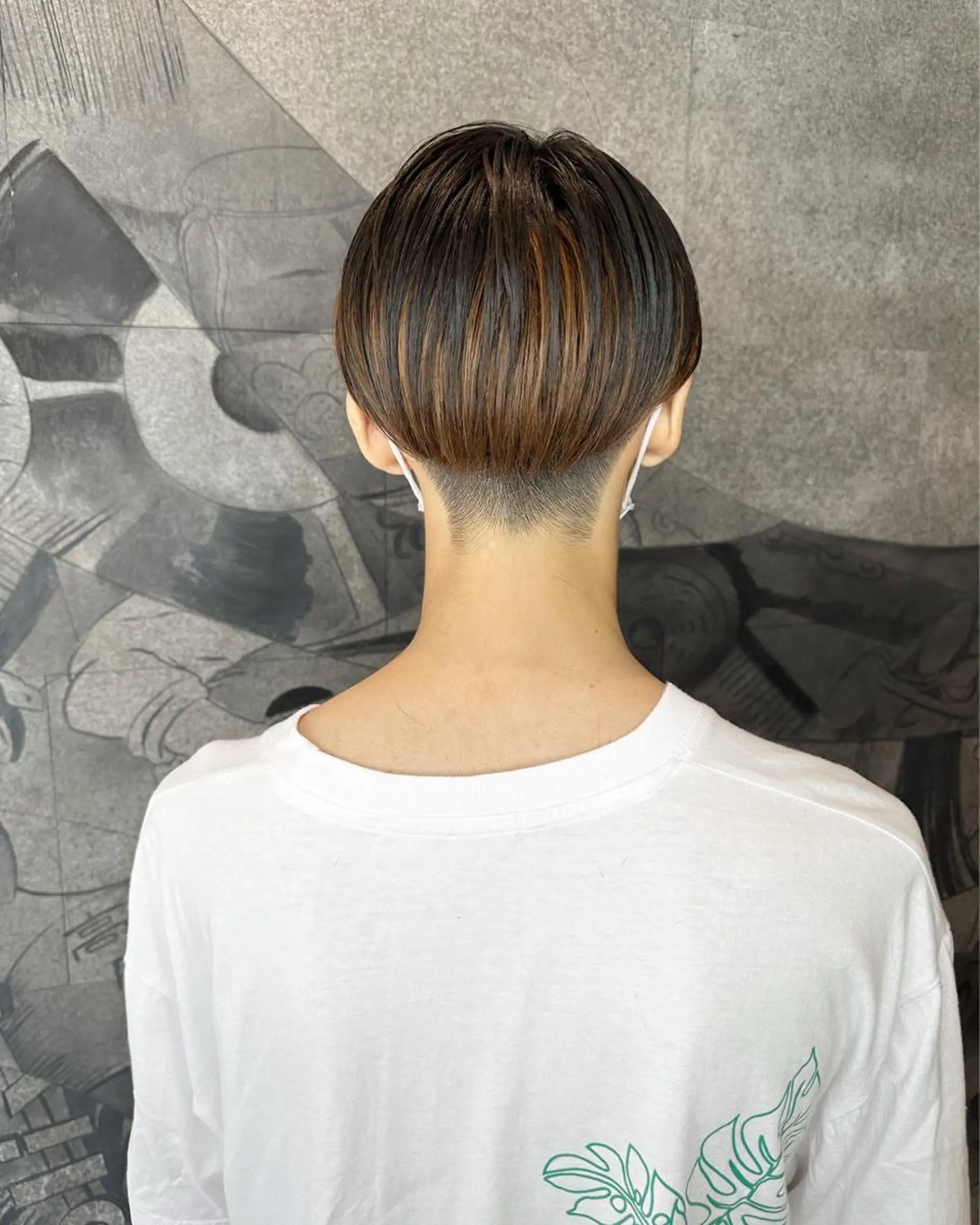 カラー メンズ メンズブリーチ メンズインナーカラー ブリーチ インナーカラー ブリーチなしカラー AIRI 🐈‍⬛のヘアスタイル