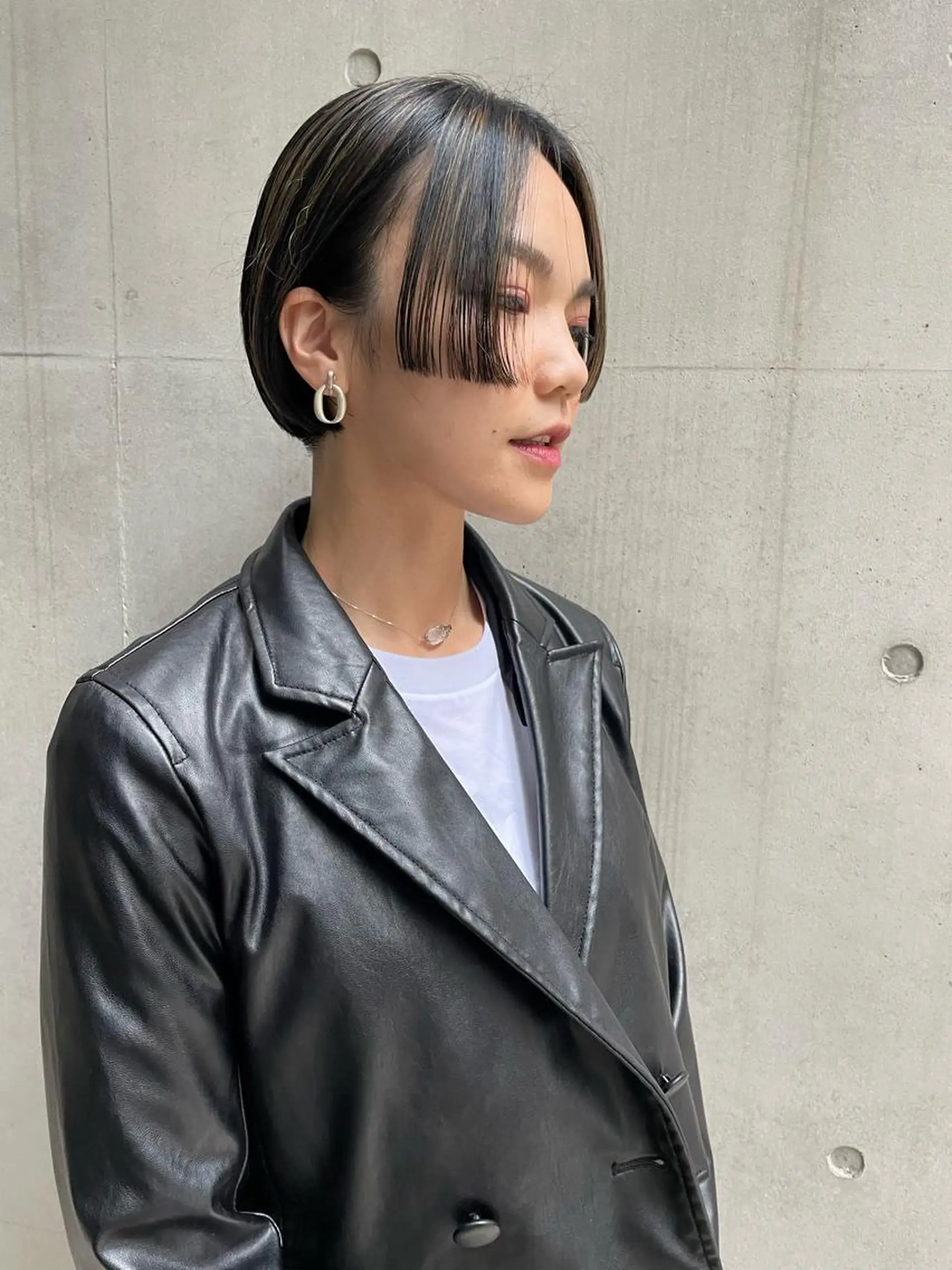 ショート カット 縮毛矯正 STUD hairsalon所属・STUD YUKIのヘアスタイル