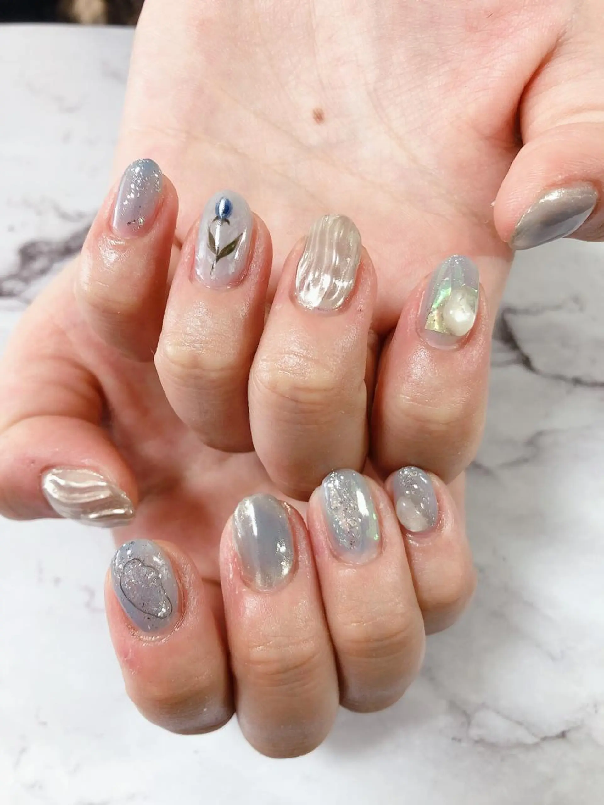 ネイル ブルー ニュアンスネイル kiki nail 二子玉川のネイルデザイン