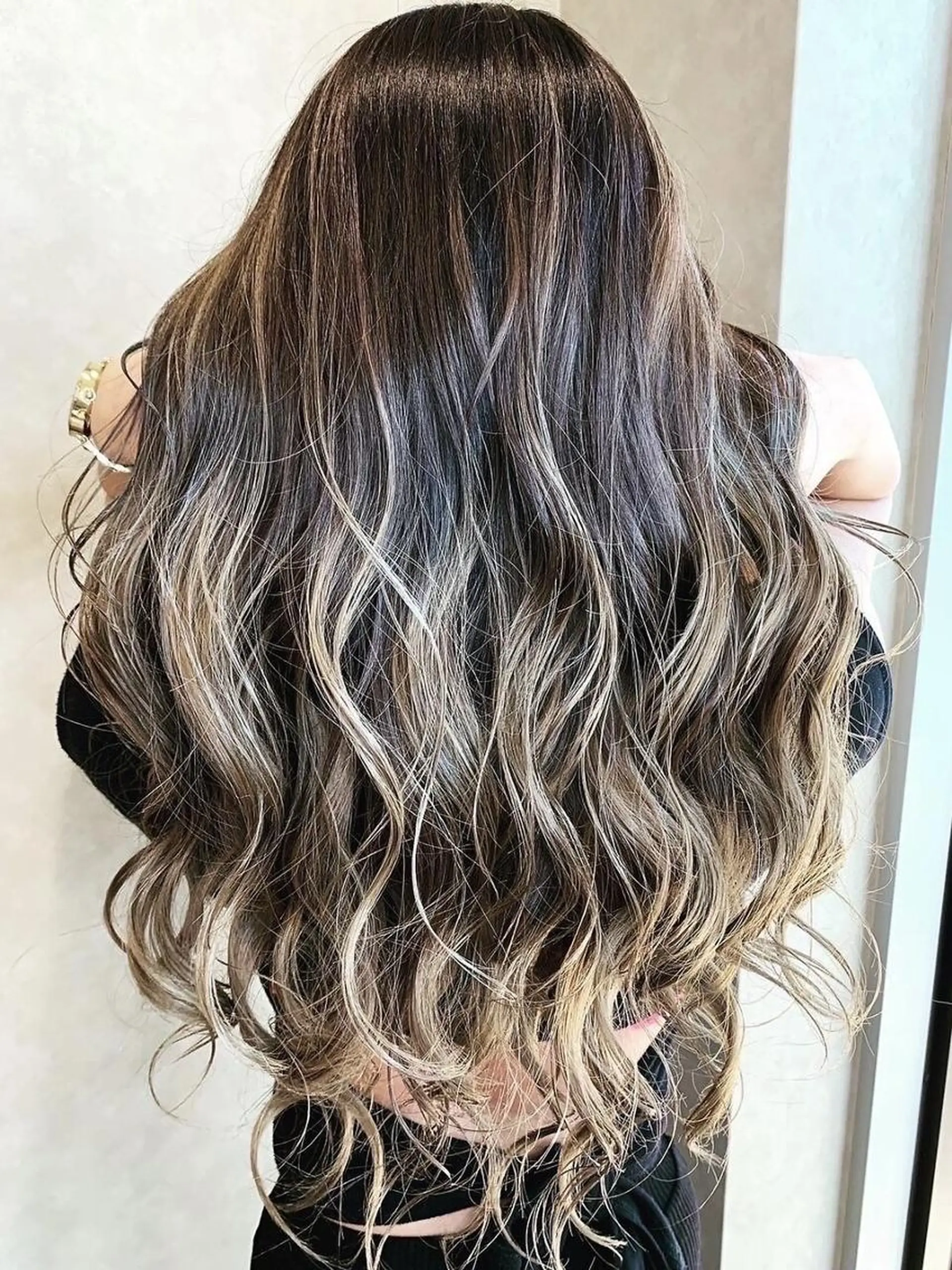 ロング カラー 骨格補正似合わせ カット阿部建のヘアスタイル