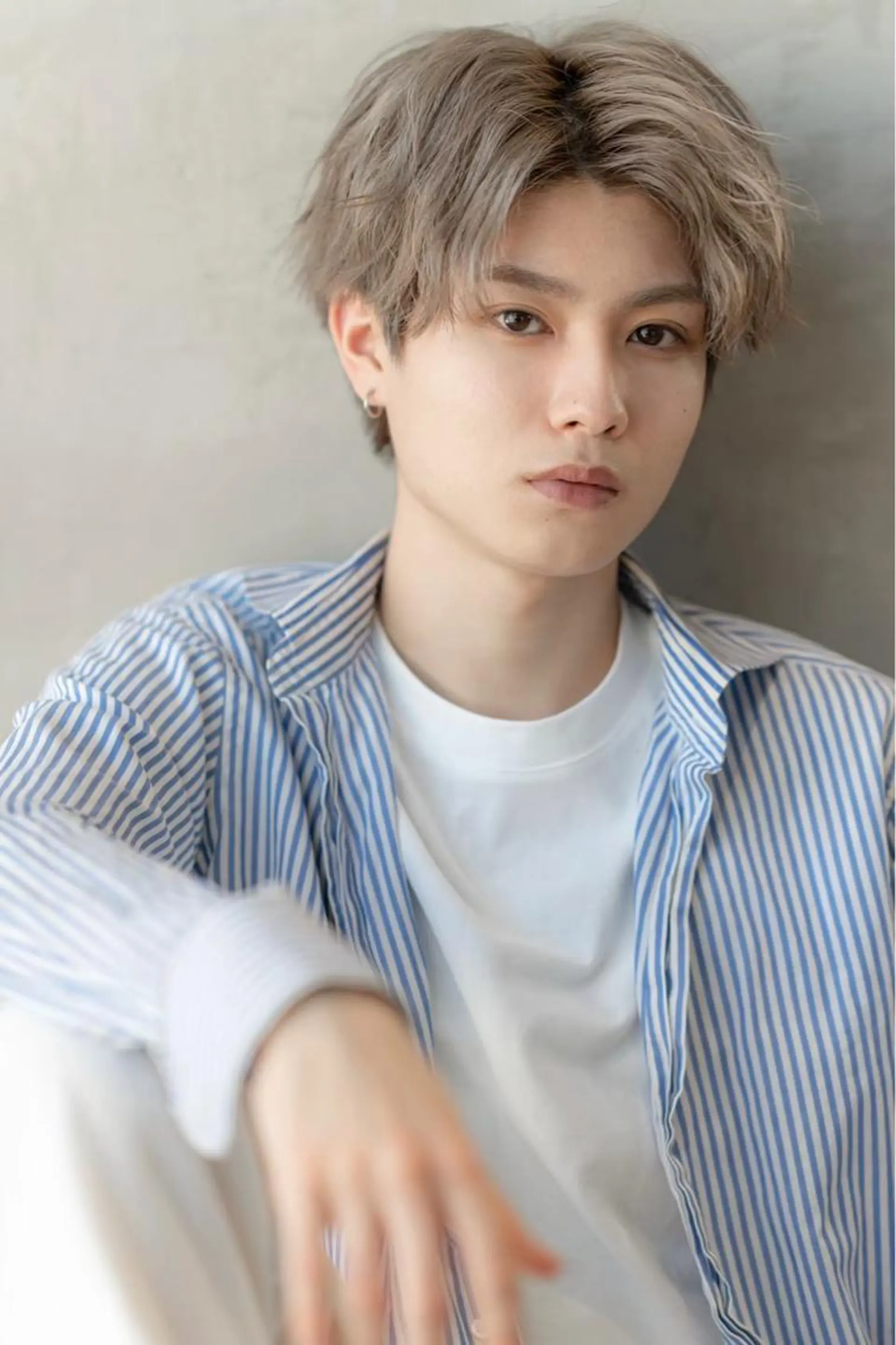 パーマ メンズ センターパート メンズパーマ RAF TOKYO所属・10月限定モニター 髪質改善美髪矯正のヘアスタイル