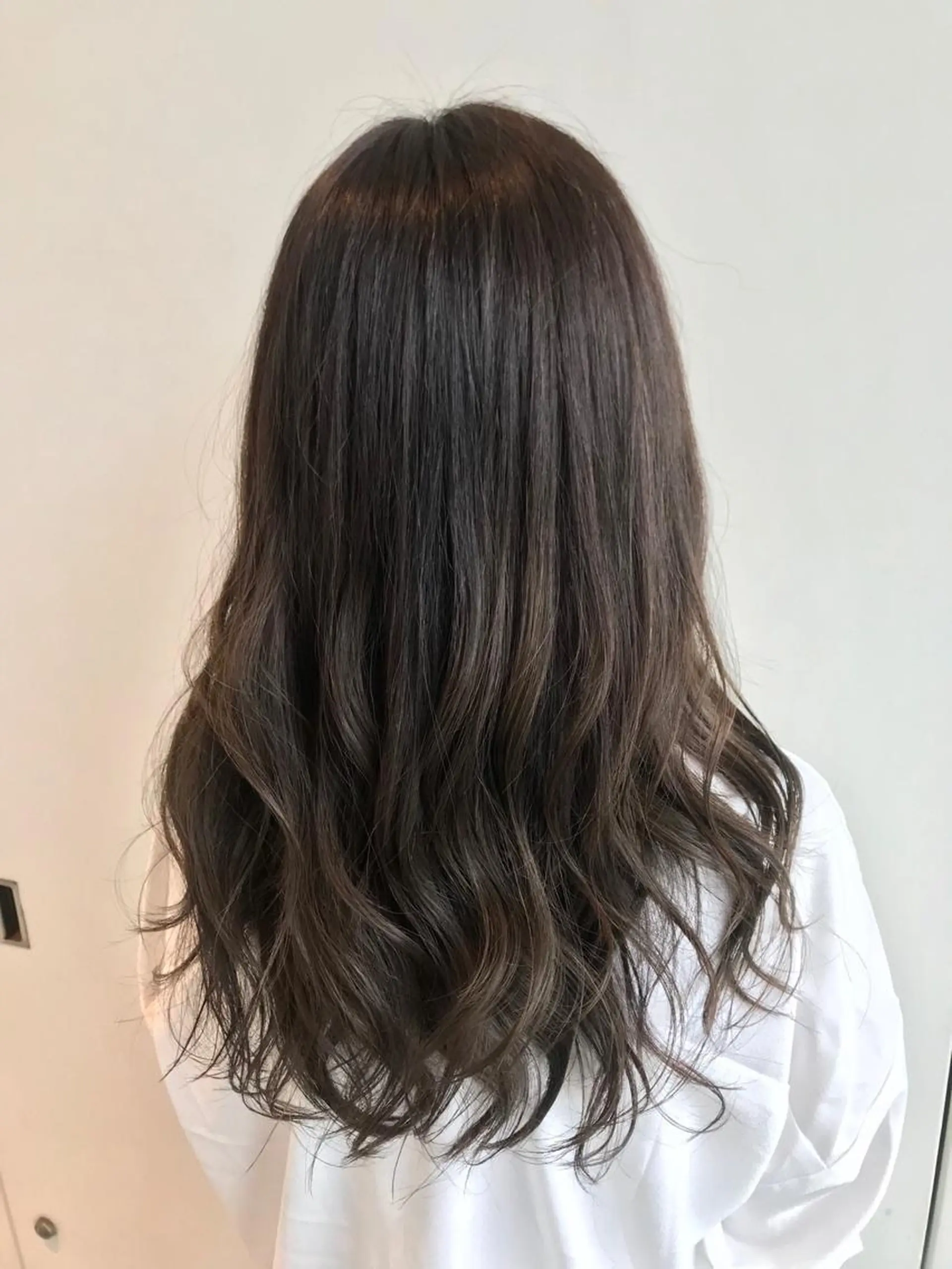 ミディアム カラー 透明感カラー グレージュ Remore所属・中塚 義人のヘアスタイル