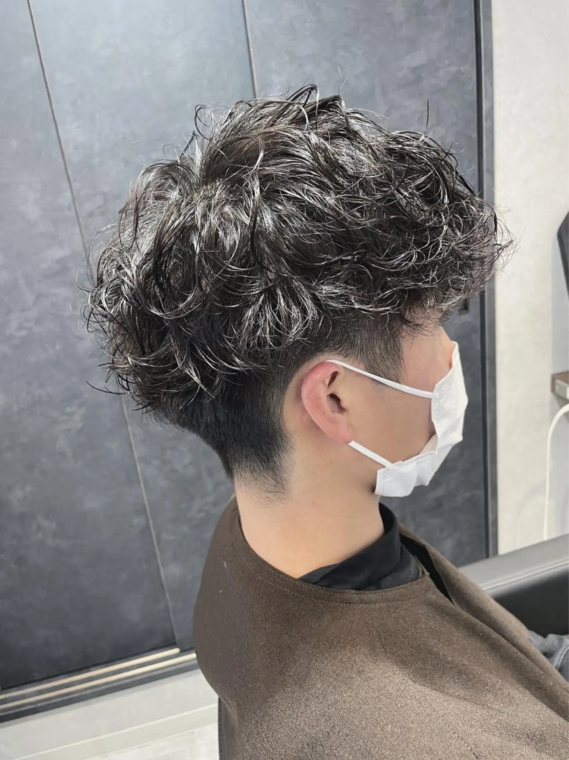 ショート パーマ メンズ カット パーマ 宮下 弦也のヘアスタイル