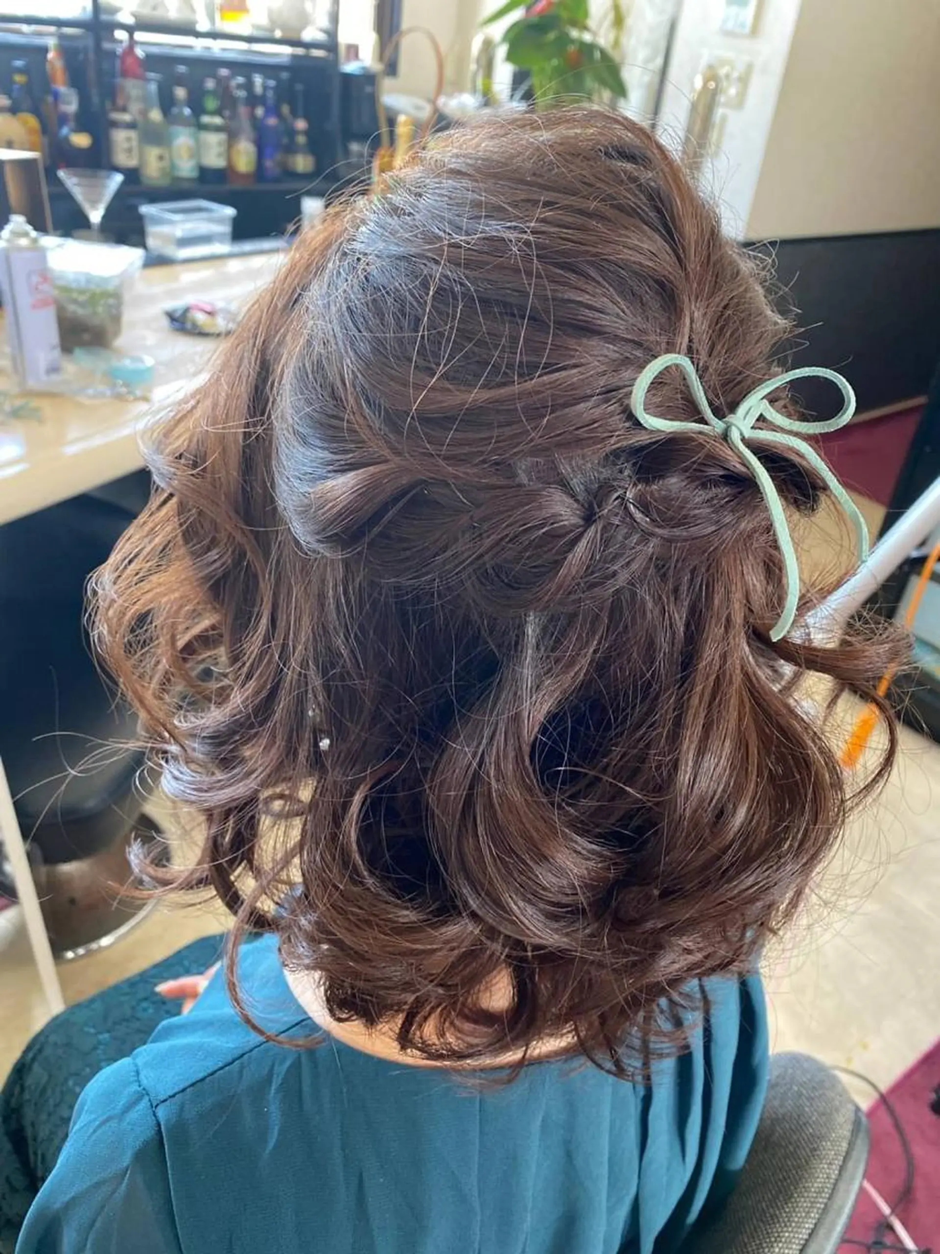 セミロング 銀河 ティンガーラのヘアスタイル