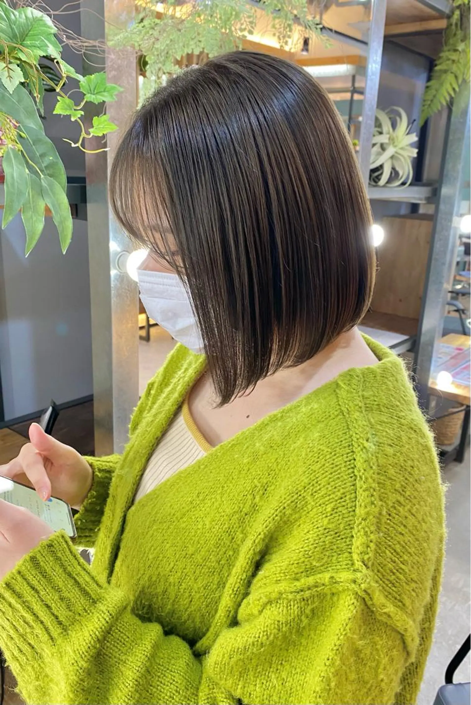 ミディアム カラー 菊地 紗矢のヘアスタイル