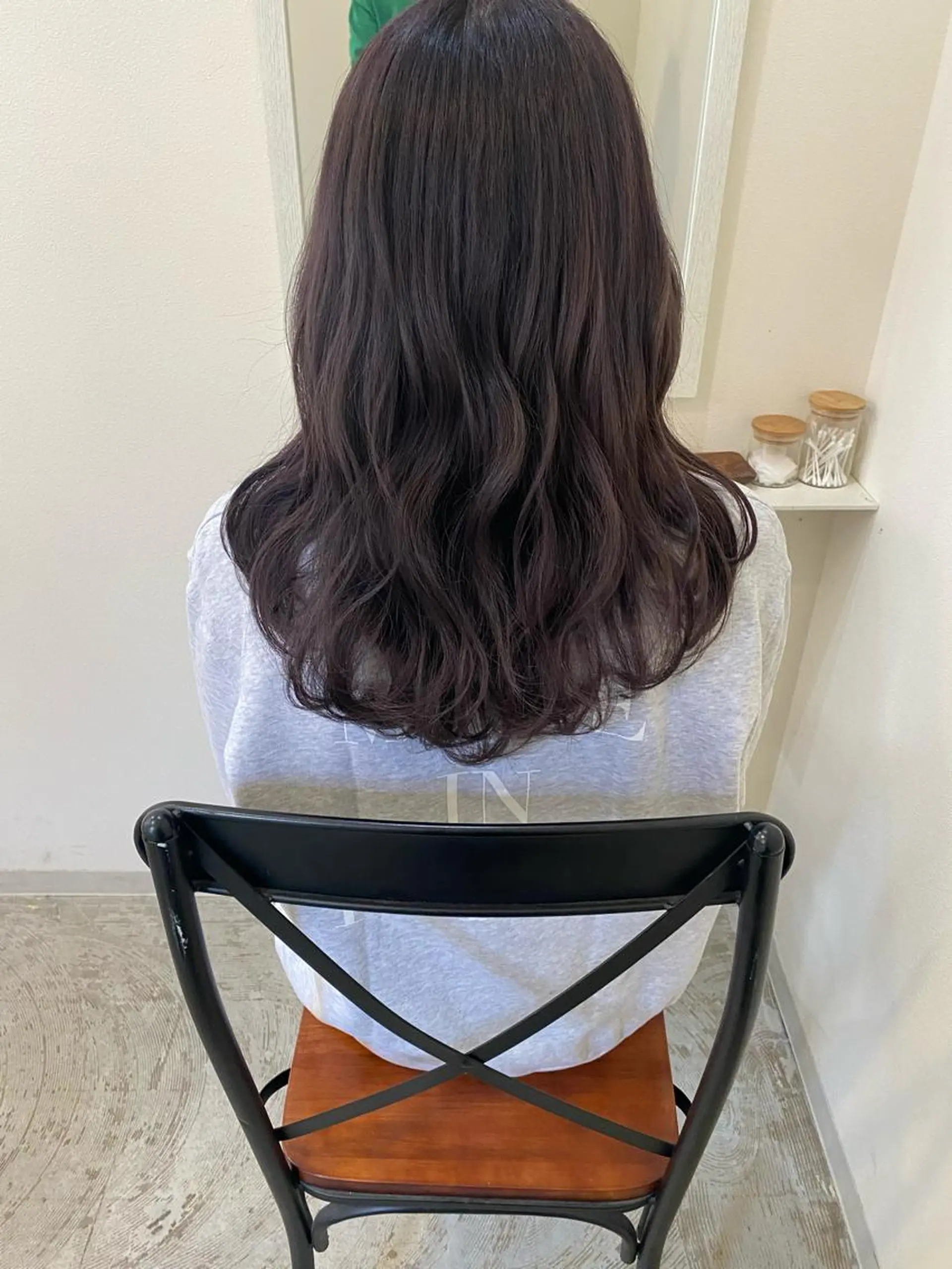 セミロング 似合わせ顔まわりカッ ト🩶瀧本美咲のヘアスタイル