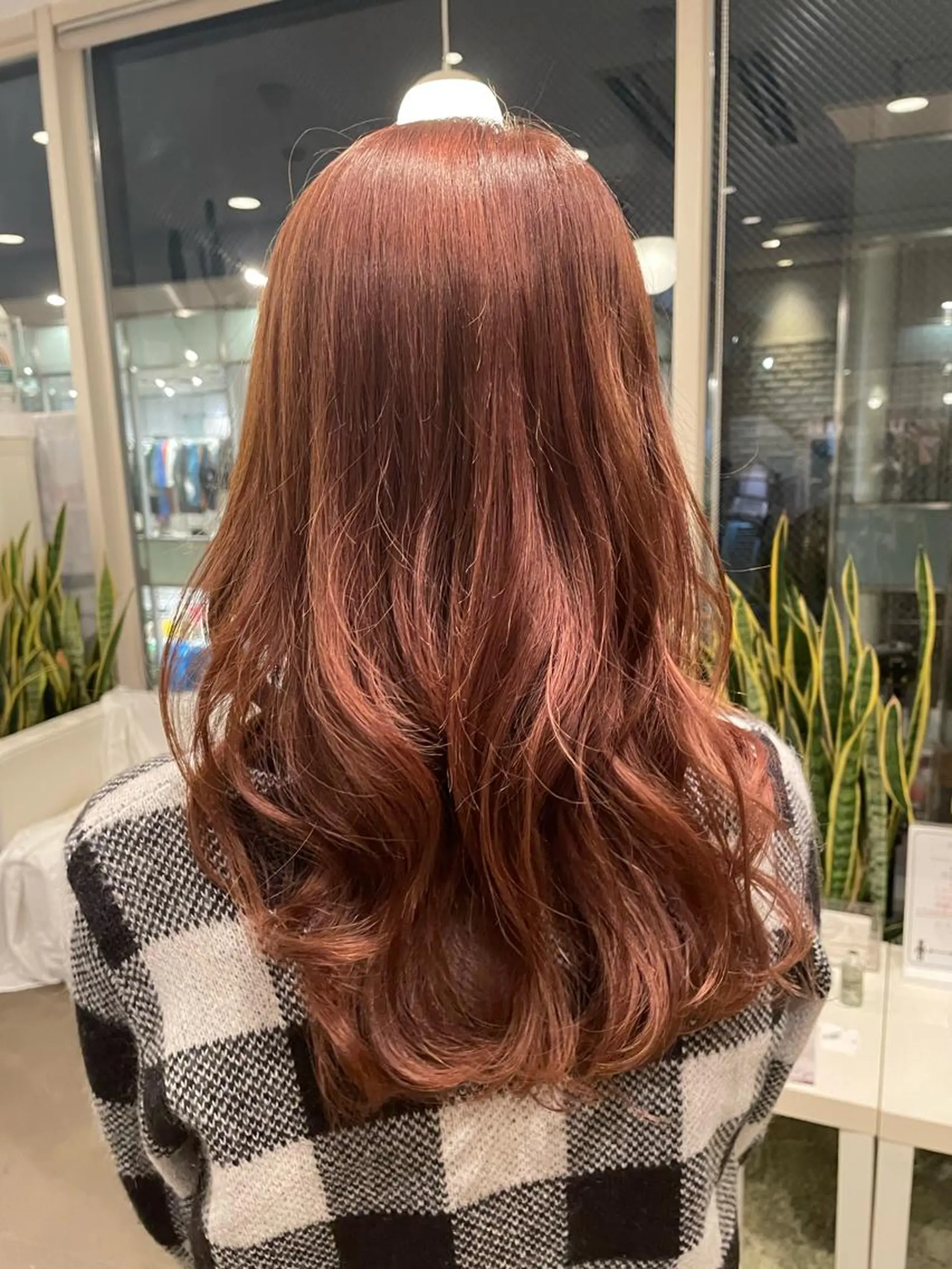 ロング カラー ブリーチ ブリーチなしカラー オレンジ 韓国風ヘア トリートメント カット ヘアカラー トリートメント ヘアセット 🍑まき/カット /髪質改善カラー🍑のヘアスタイル
