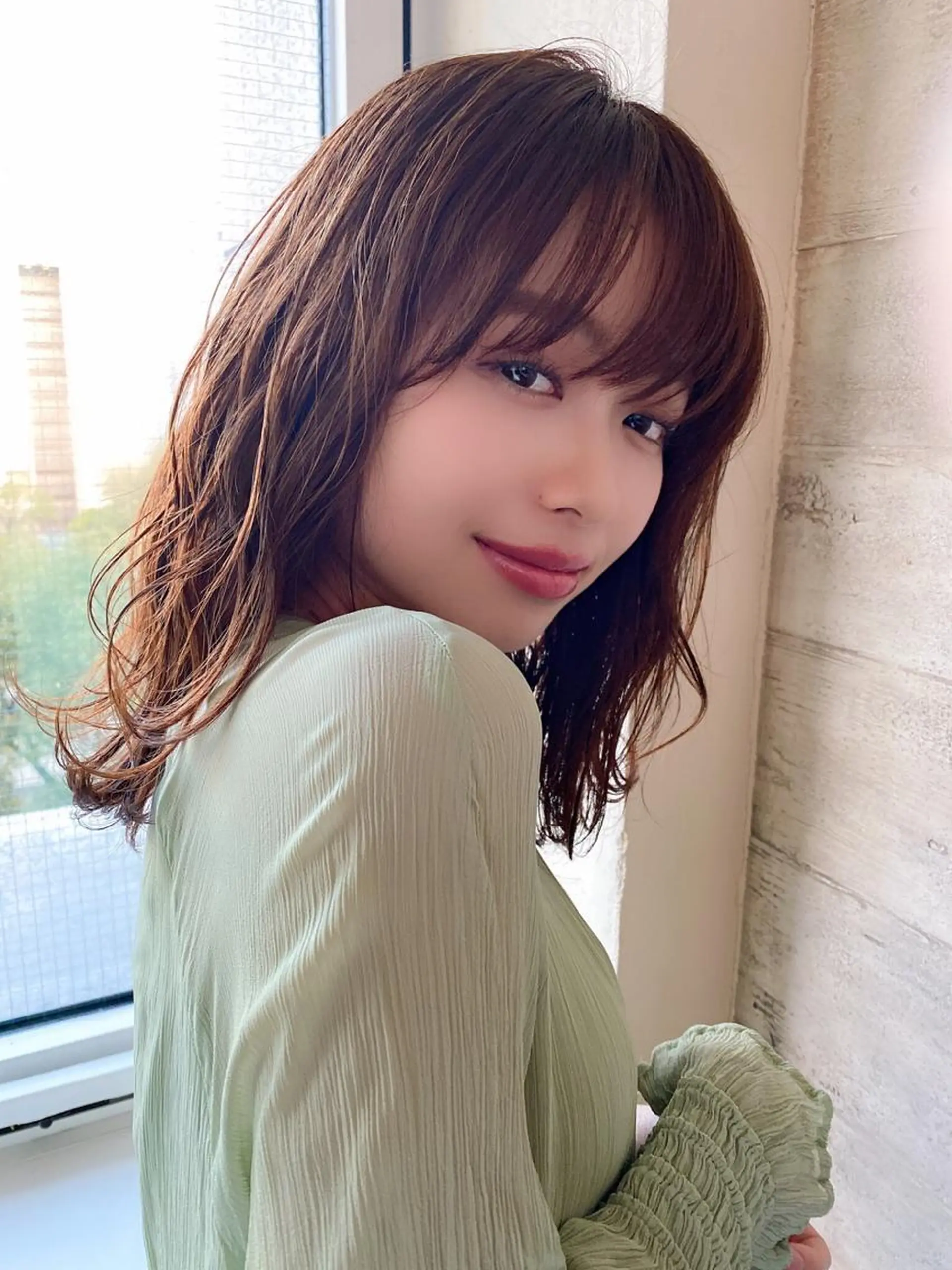 ミディアム 小顔カット KAMIGAMI所属・KAMIGAMI HASHIMOTOのヘアスタイル