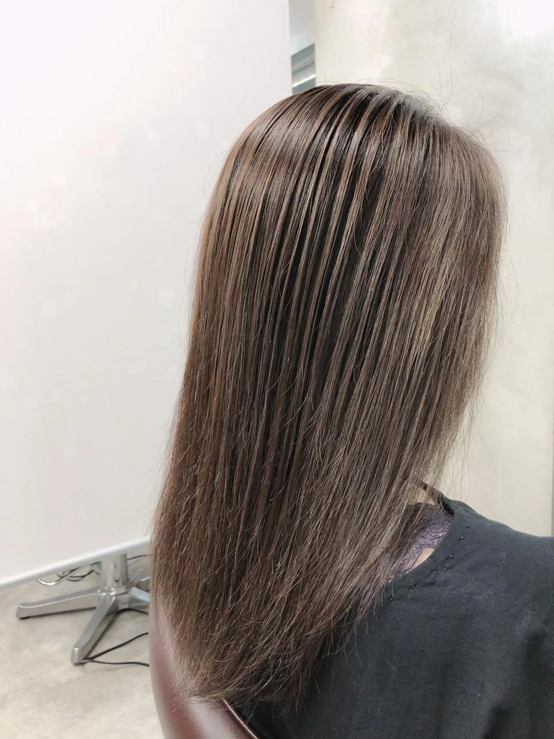 ミディアム カット ヘアカラー トリートメント 🌟髪質改善ケアカラ ー美髪縮毛矯正y🌟のヘアスタイル