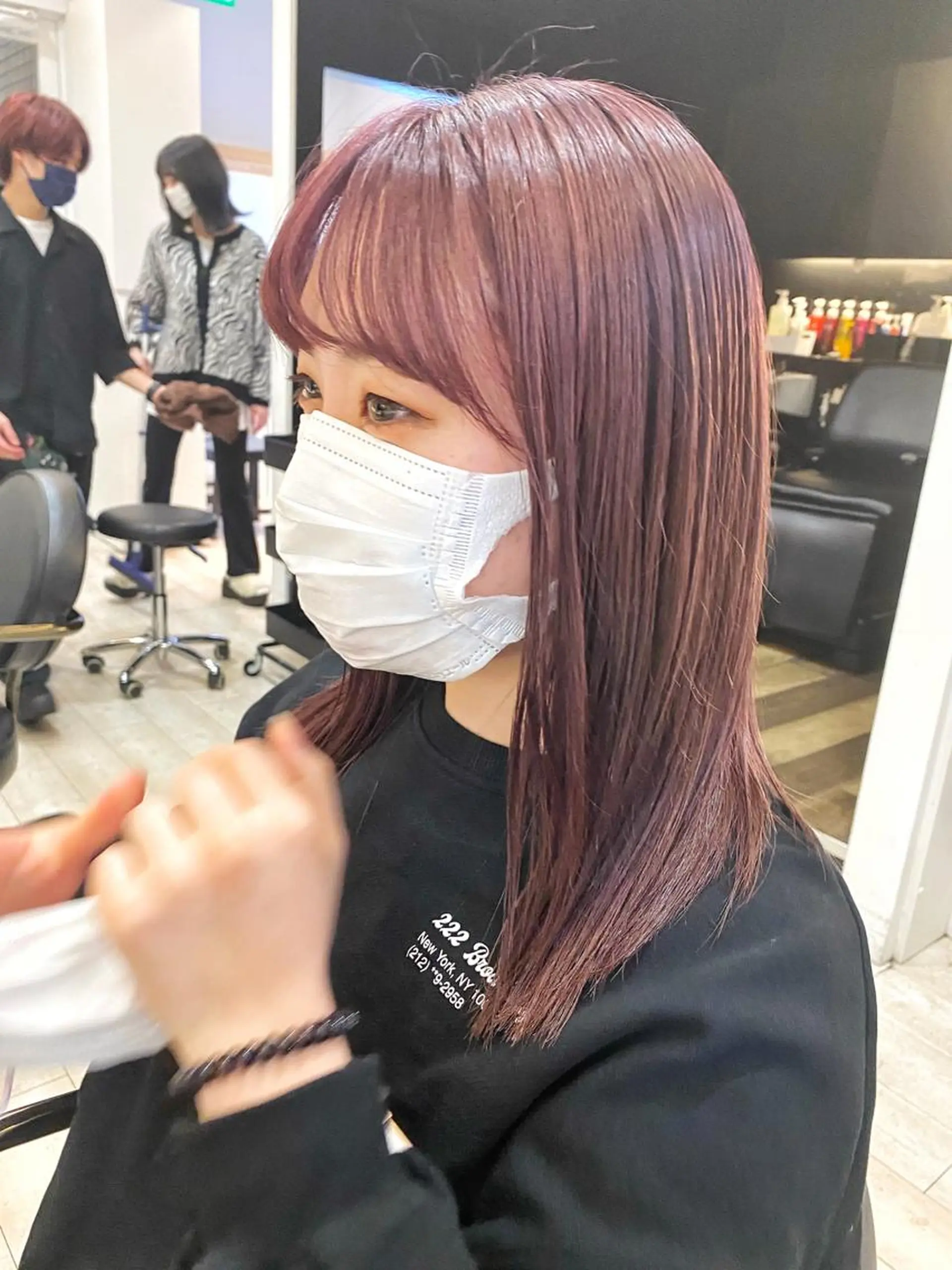 セミロング カラー ブリーチ ケアブリーチ ラベンダーカラー ピンクカラー 髪質改善 渋谷✨yuto✨全 メニュー得意です🙏のヘアスタイル