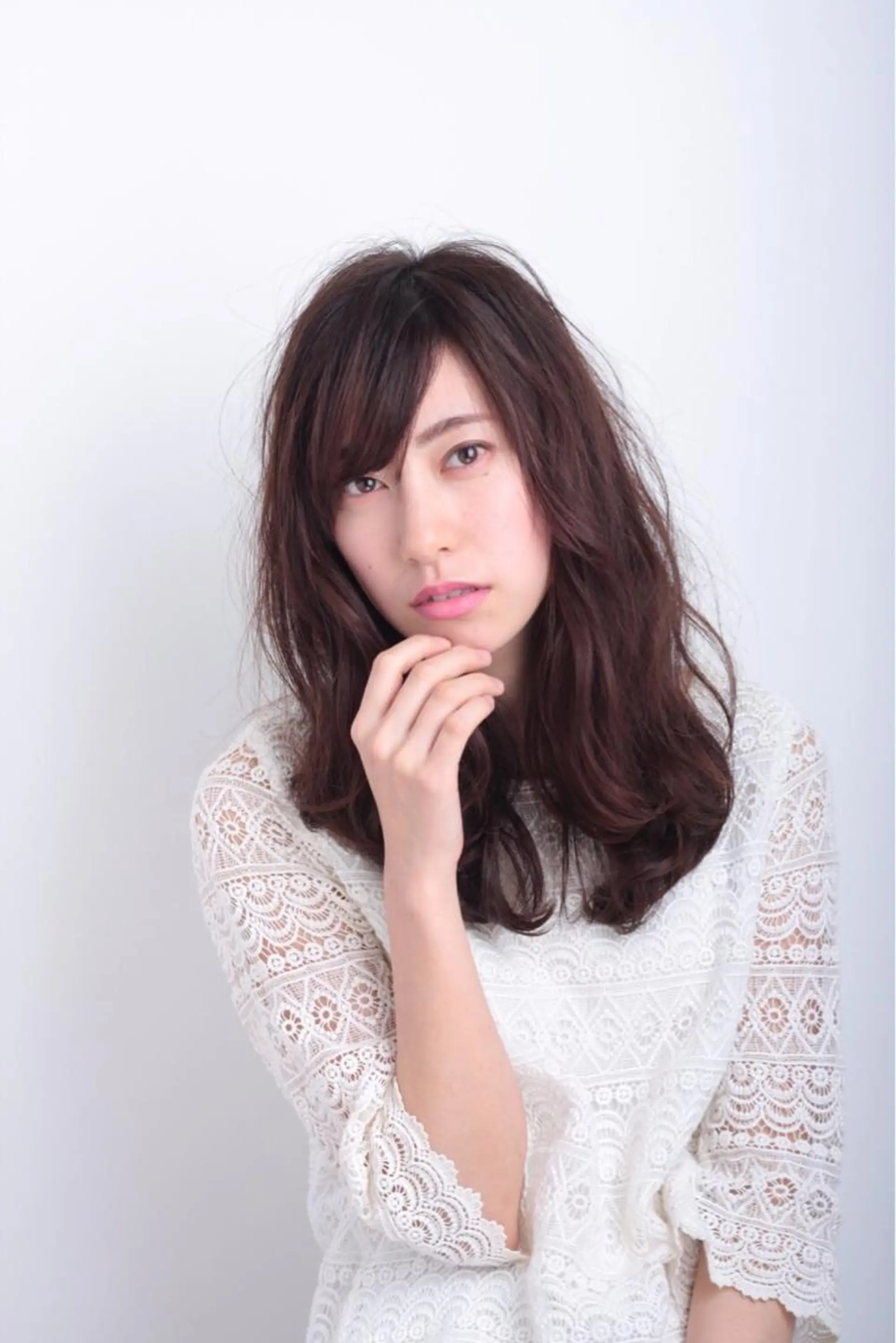 セミロング カラー RESBORN所属・長岡 大偉のヘアスタイル