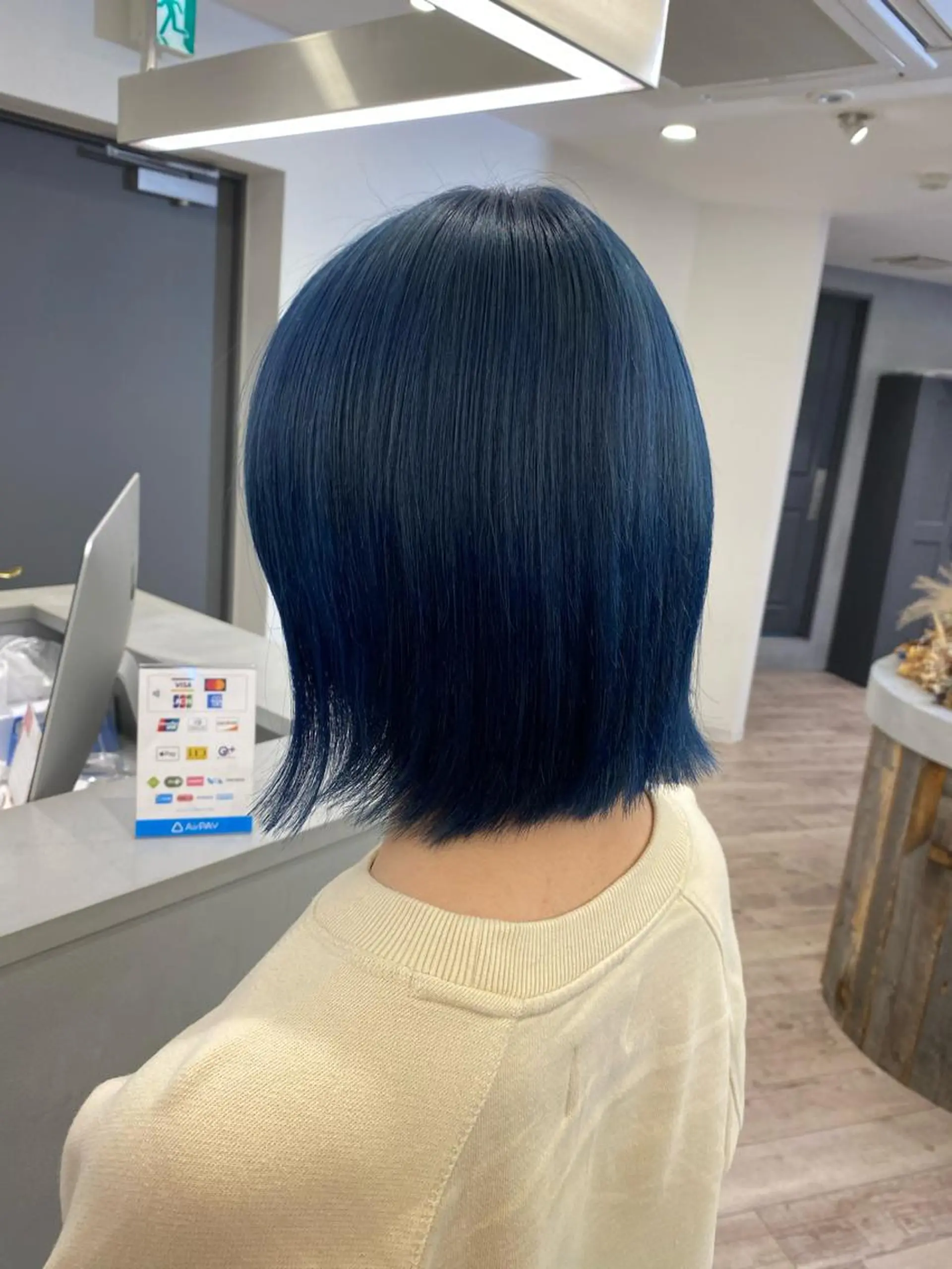 ミディアム カラー ブルーカラー 透明感カラー ヘアカラー ハイトーン特化サロン 🍑momo🍑のヘアスタイル
