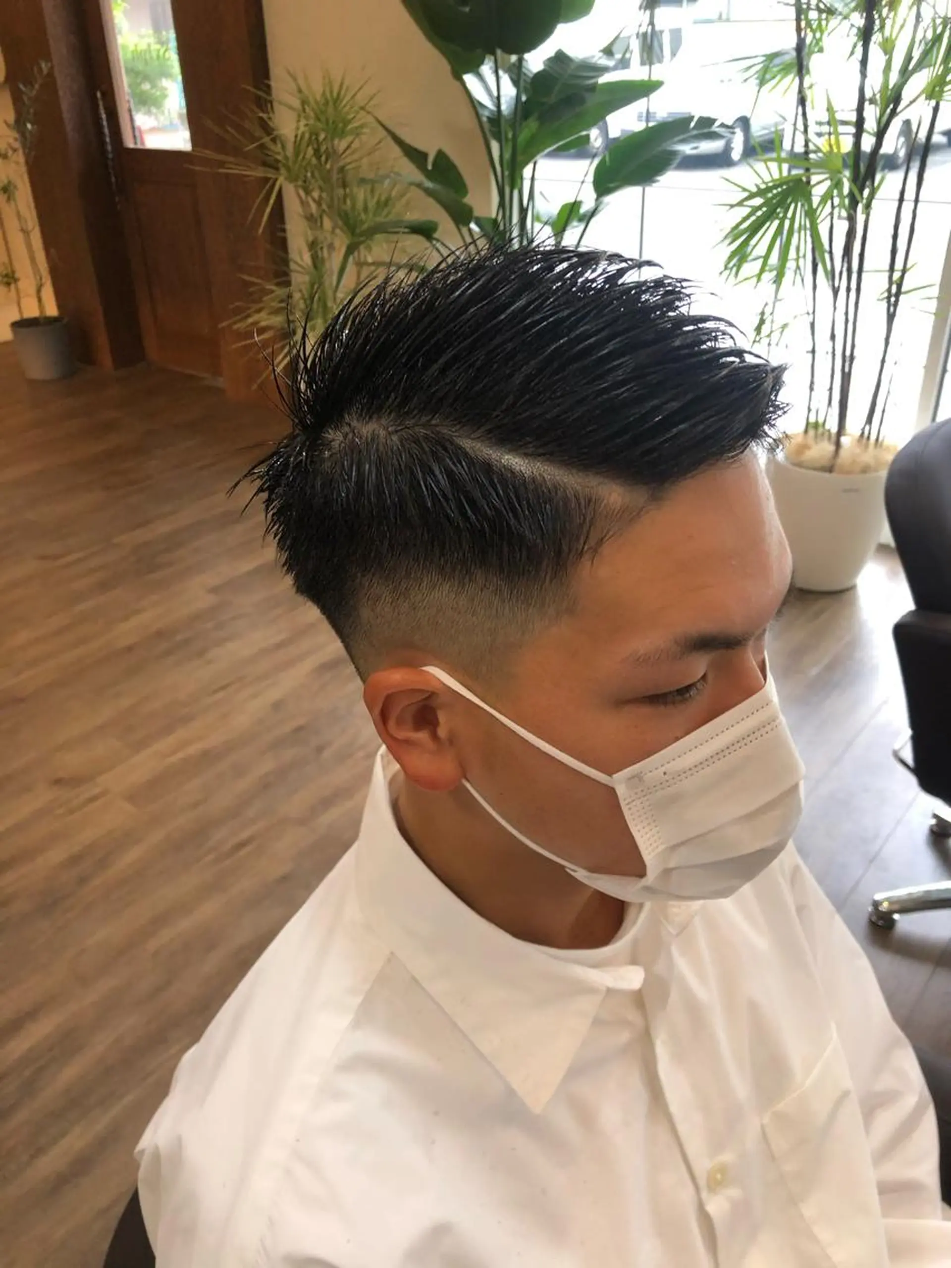 ショート メンズ フェードカット スキンフェード 前川 万都里のヘアスタイル