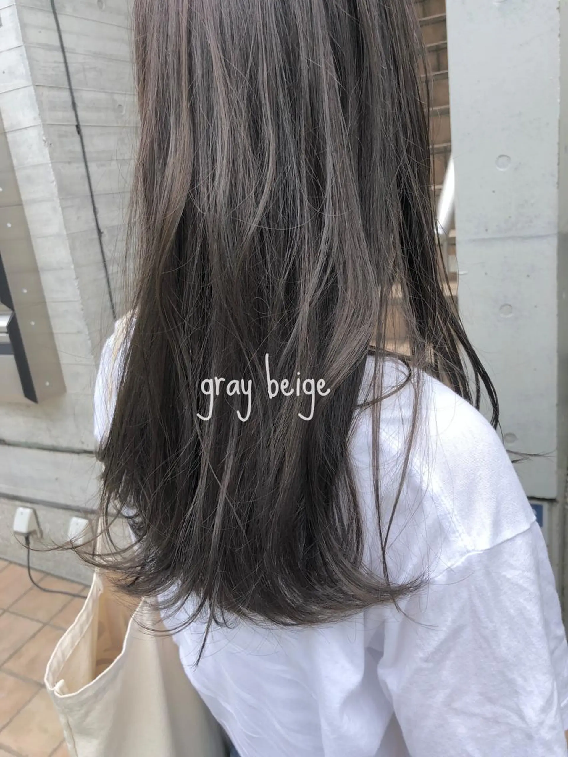 セミロング カラー ヘアアレンジ カット ヘアカラー トリートメント ヘアセット GARDEN aoyama所属・ブリーチなしで透明感 艶カラー【Ryo】のヘアスタイル