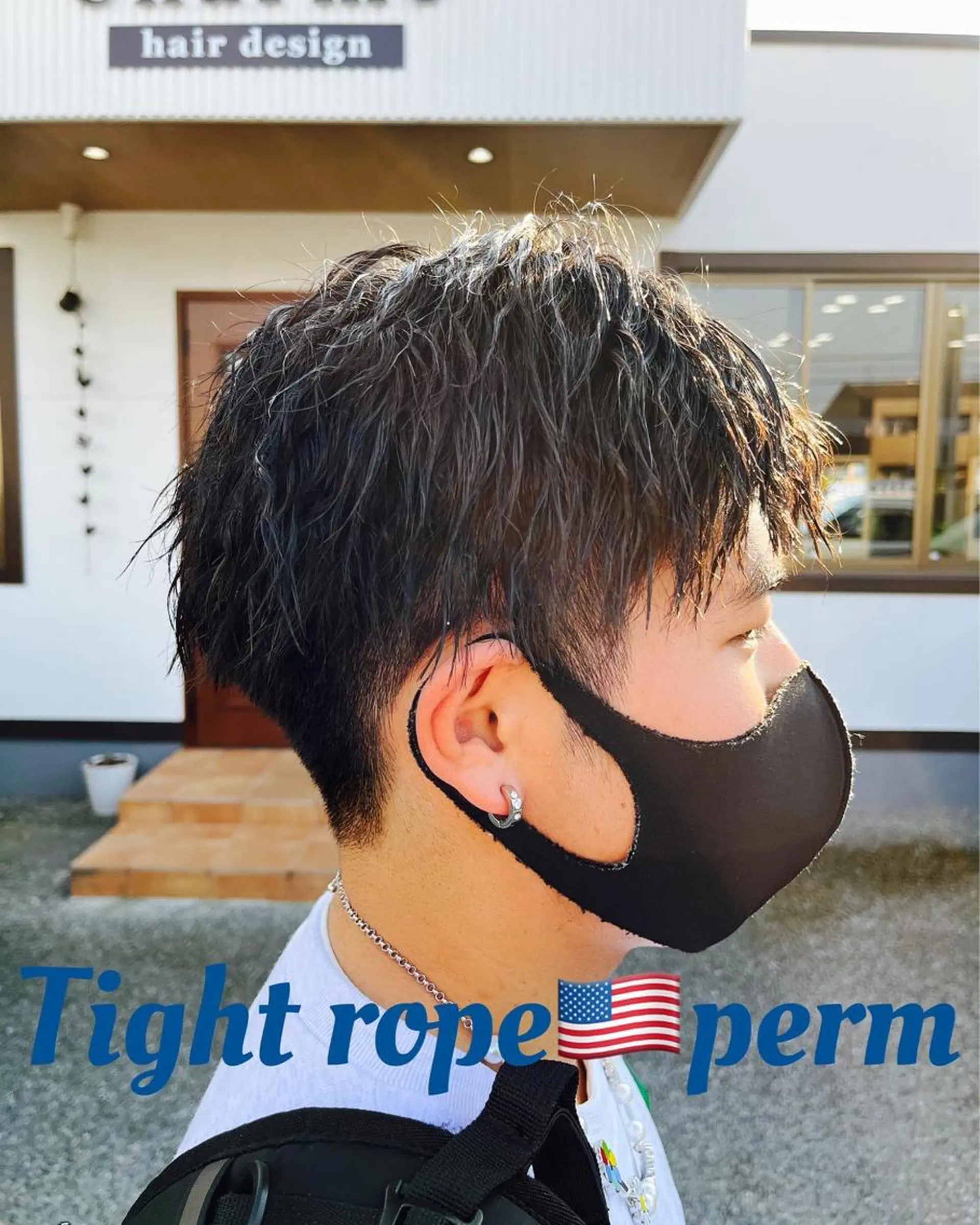 ショート パーマ メンズ メンズパーマ カット パーマ 峯 渉人のヘアスタイル