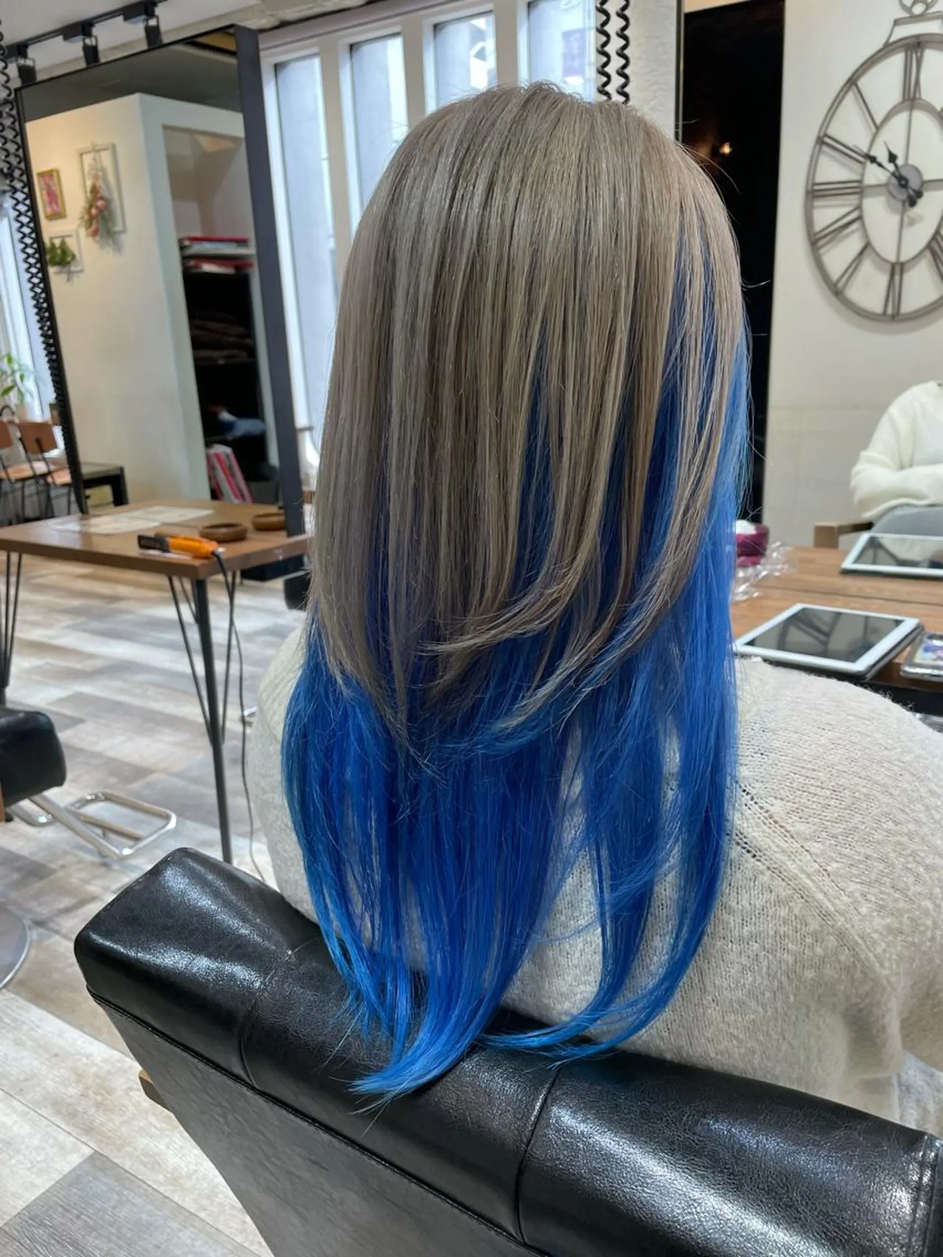 ロング カラー ブルーカラー グレージュ ACROあべの店所属・艶カラー/インナー /グラデ/大西小百合のヘアスタイル