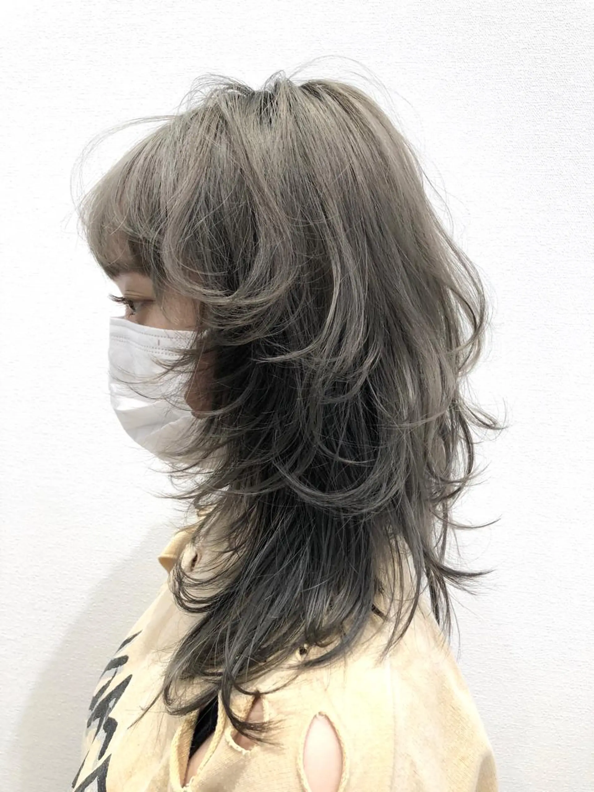 ロング レイヤーカット ウルフカット ウルフレイヤー 日野・八王子縮毛矯正 ワタナベリョウマのヘアスタイル