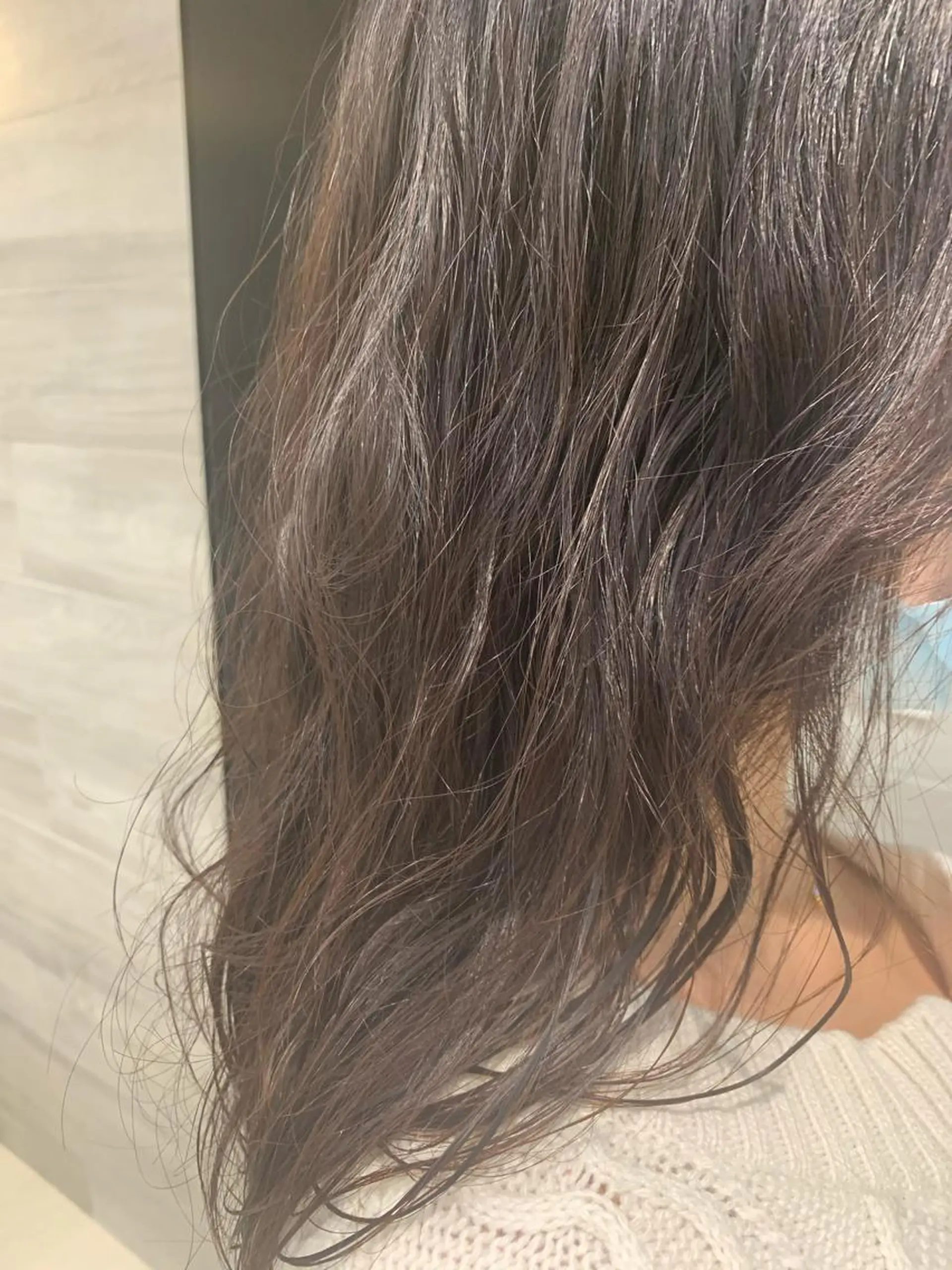 セミロング セミロングパーマ glow所属・嶋田 遥奈のマツエク・マツパデザイン