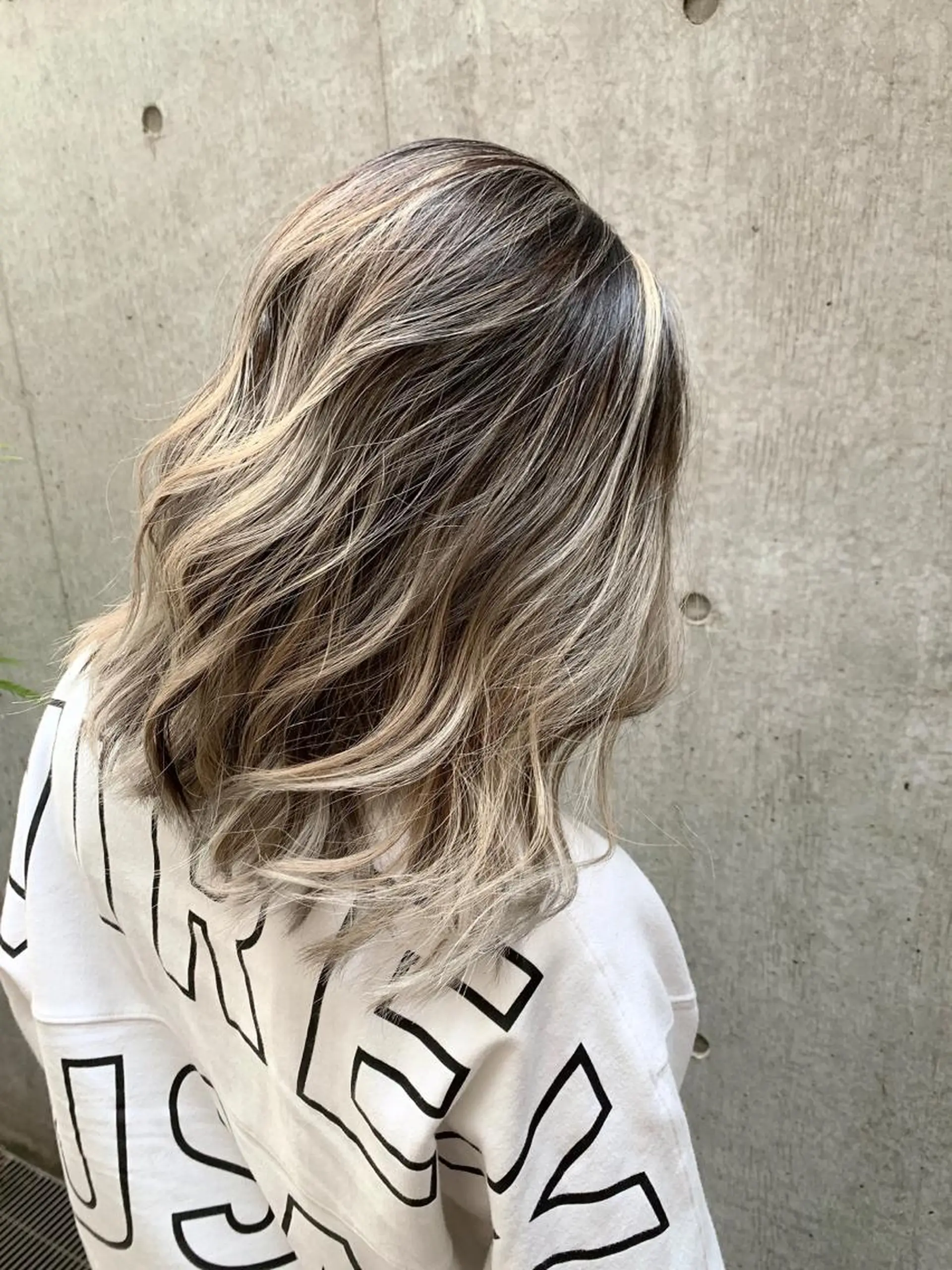 セミロング カラー ally hairsalon所属・Emi .のヘアスタイル