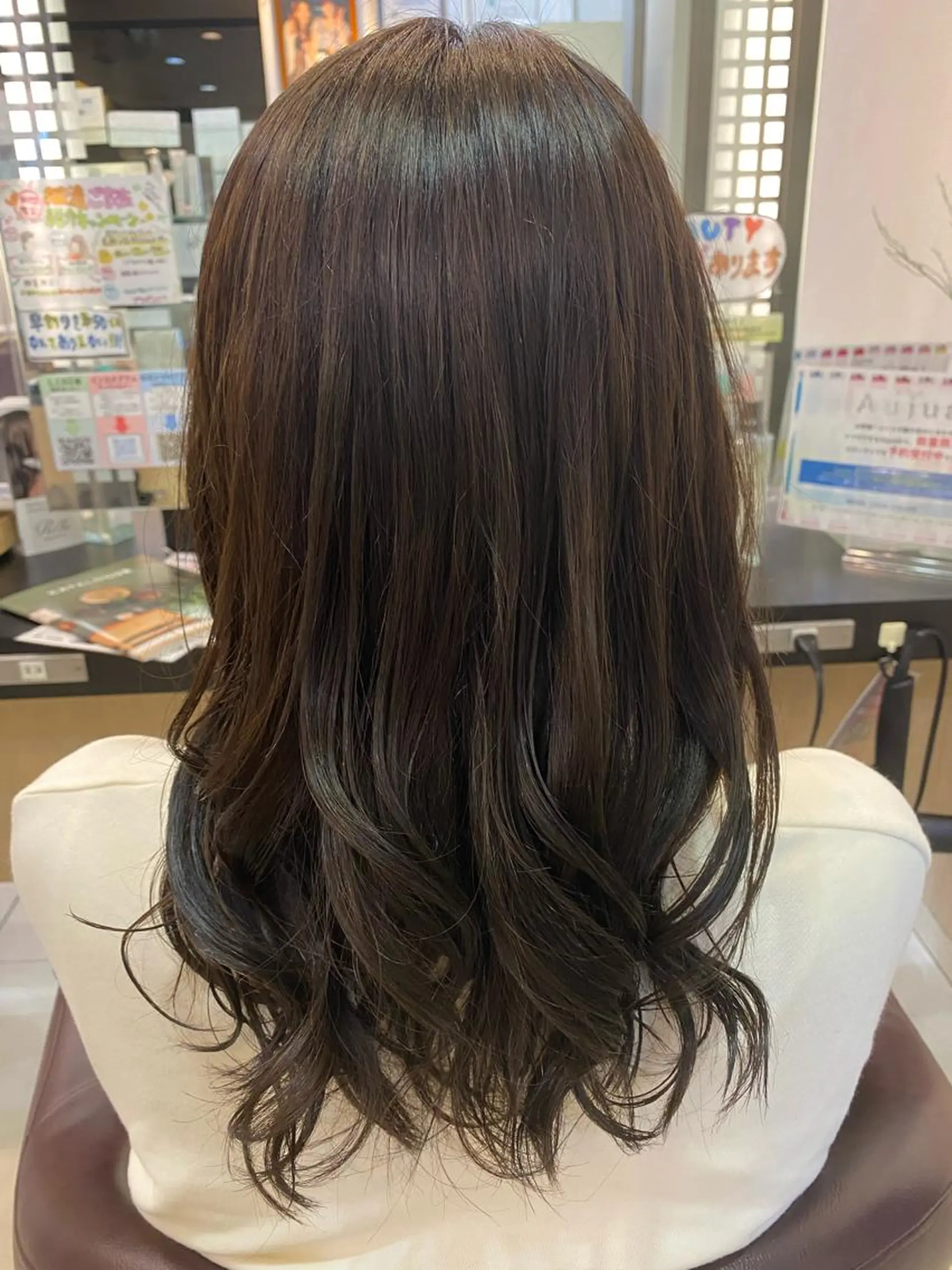 ミディアム カラー たけだゆめ ダブルカラーのヘアスタイル