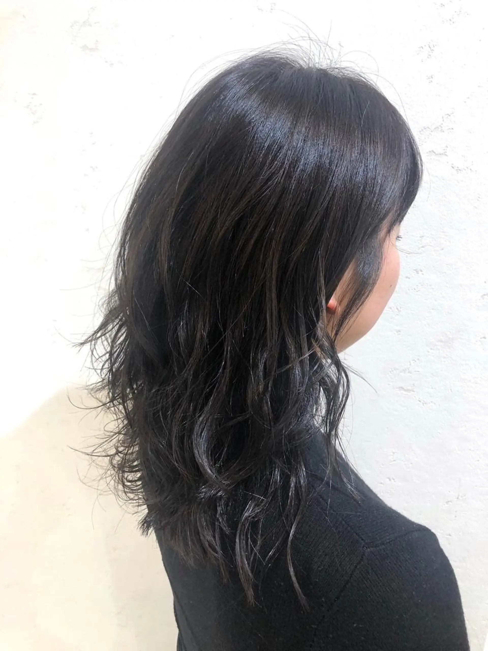 セミロング カラー パーマ ヘアアレンジ マツエク・マツパ ラベンダーカラー Londideal 高橋ヒロシのヘアスタイル