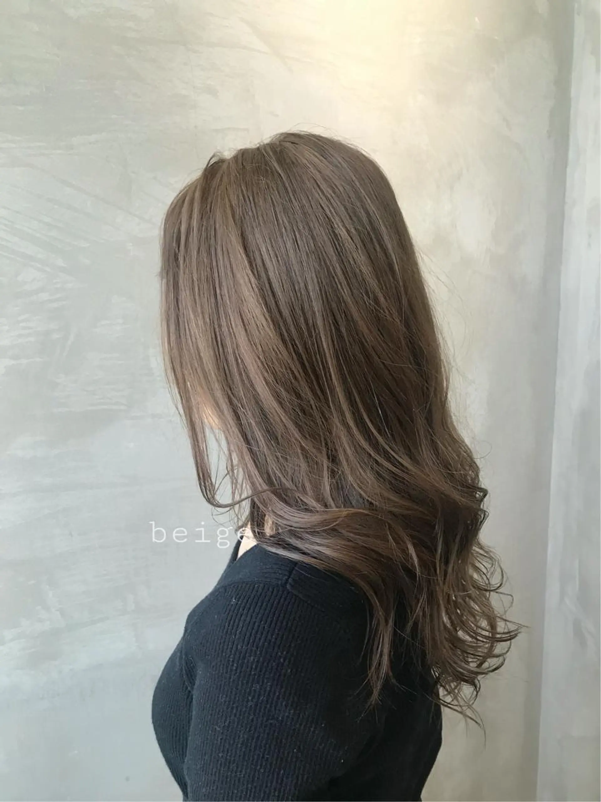ロング カラー ベージュカラー ミルクティーベージュ カット ヘアカラー トリートメント HAVANA MIZUKIのヘアスタイル