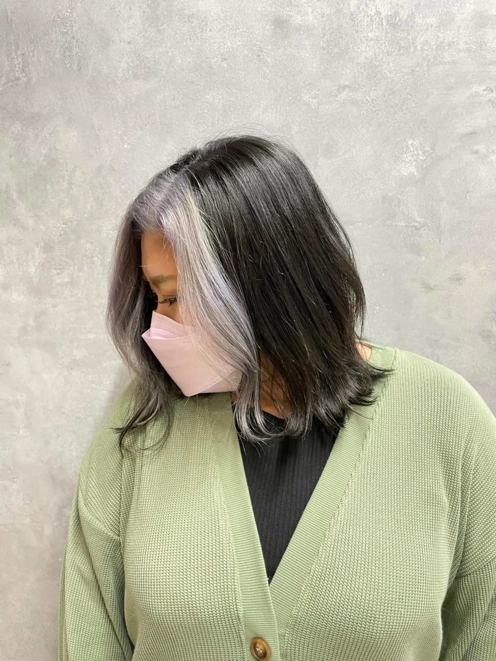 ミディアム ミストバング RAF TOKYO所属・小島 侑衣のヘアスタイル