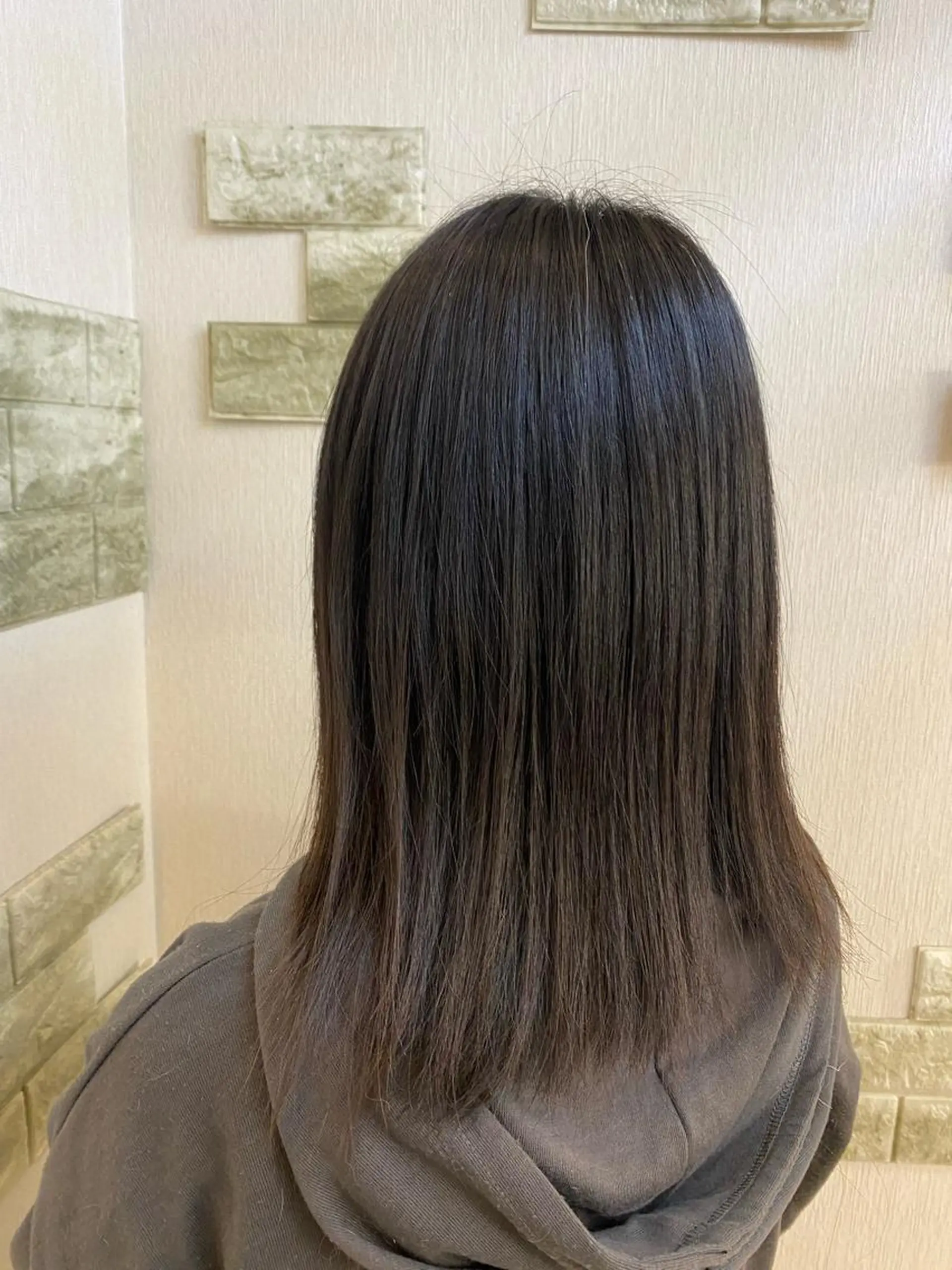 セミロング 縮毛矯正 ️🫧押上️🫧はな 🫧うる艶パーマのヘアスタイル